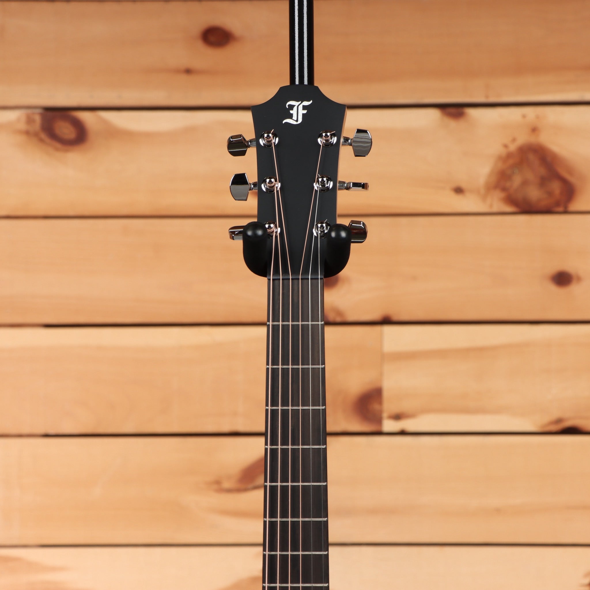 Furch Violet GC ERA classical guitar natural finish with rosewood fretboard