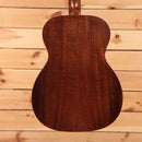 Martin 00-15M dreadnought acoustic guitar natural finish with mahogany back and sides