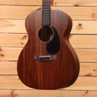 Martin 00015M concert acoustic guitar natural finish with mahogany back and sides