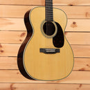 Martin 00-28 concert acoustic guitar aging toner finish with white binding detail