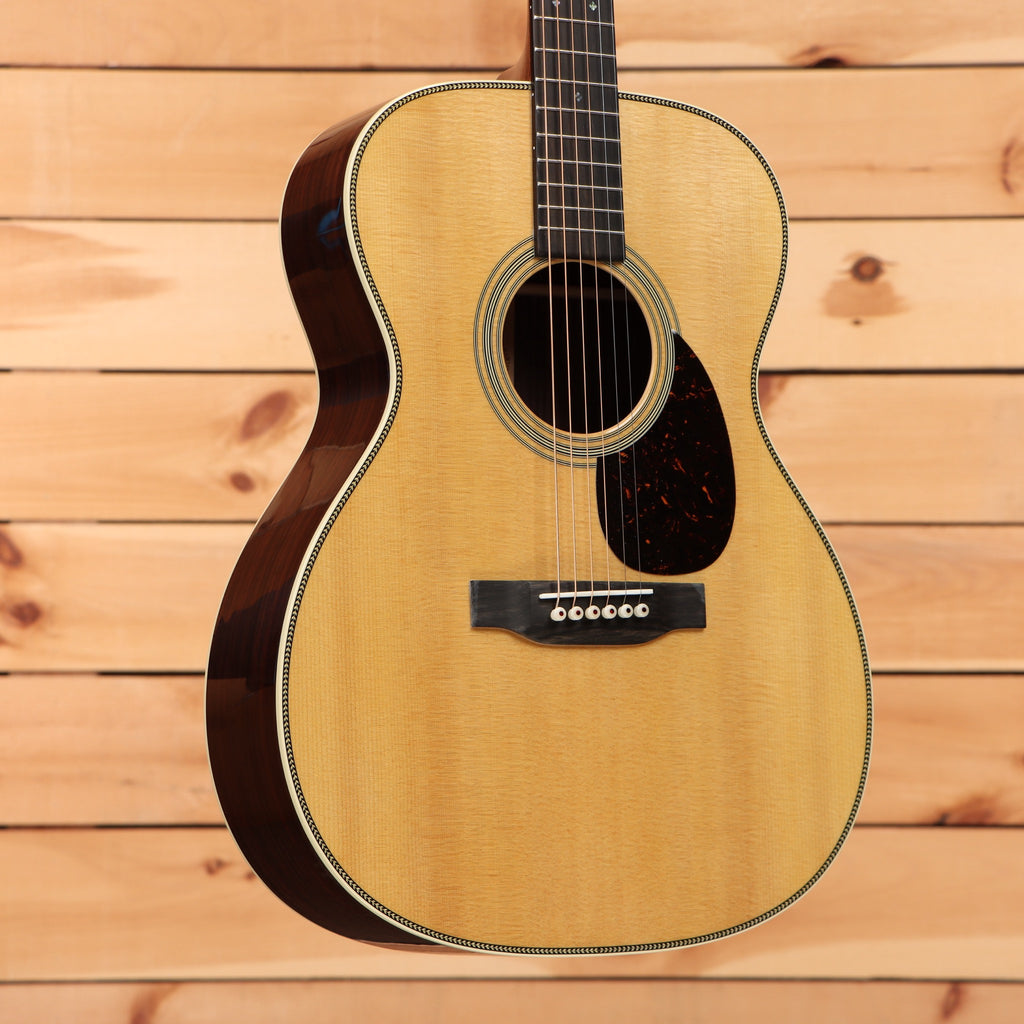 Martin OM-28 concert acoustic guitar natural finish with rosewood back and sides