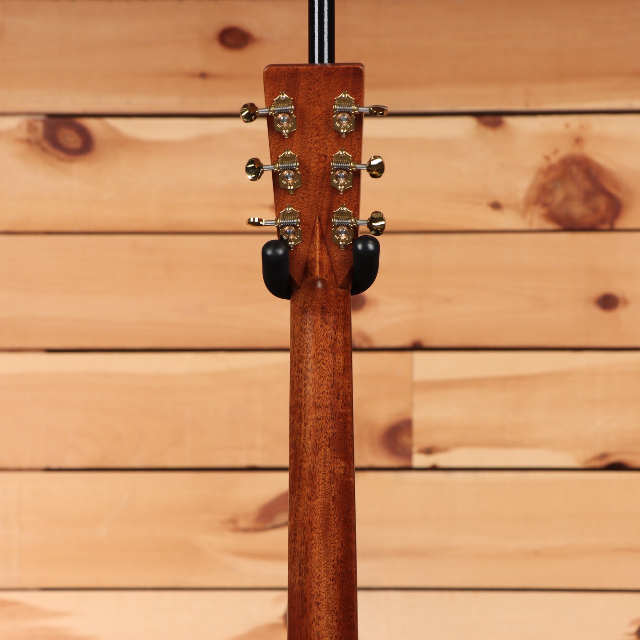 Martin D-28 Modern Deluxe dreadnought acoustic guitar natural finish with chrome tuning machines