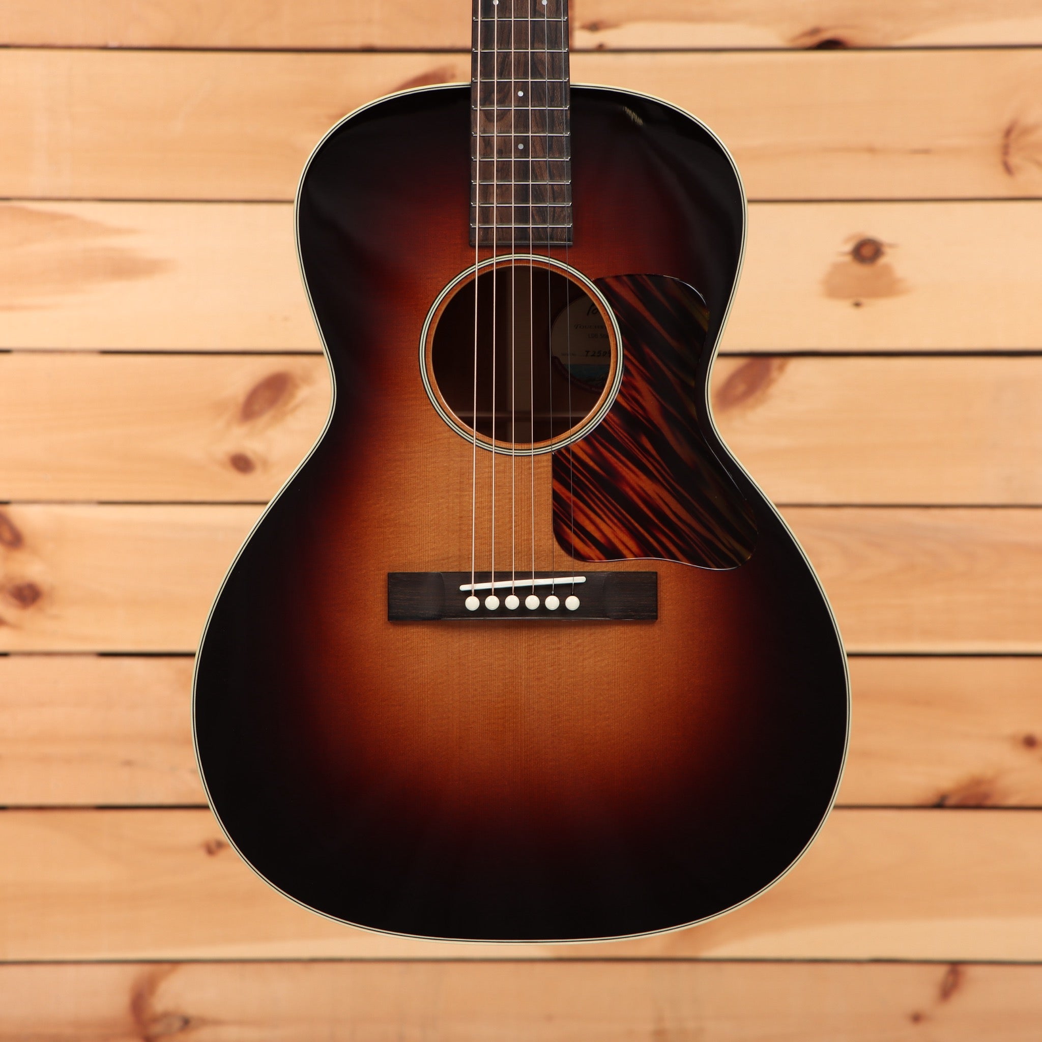 Bourgeois LDBSTS dreadnought acoustic guitar sunburst finish with rosewood back and sides