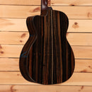 Bourgeois Touchstone Soloist OMC acoustic guitar natural finish with striped rosewood back and sides