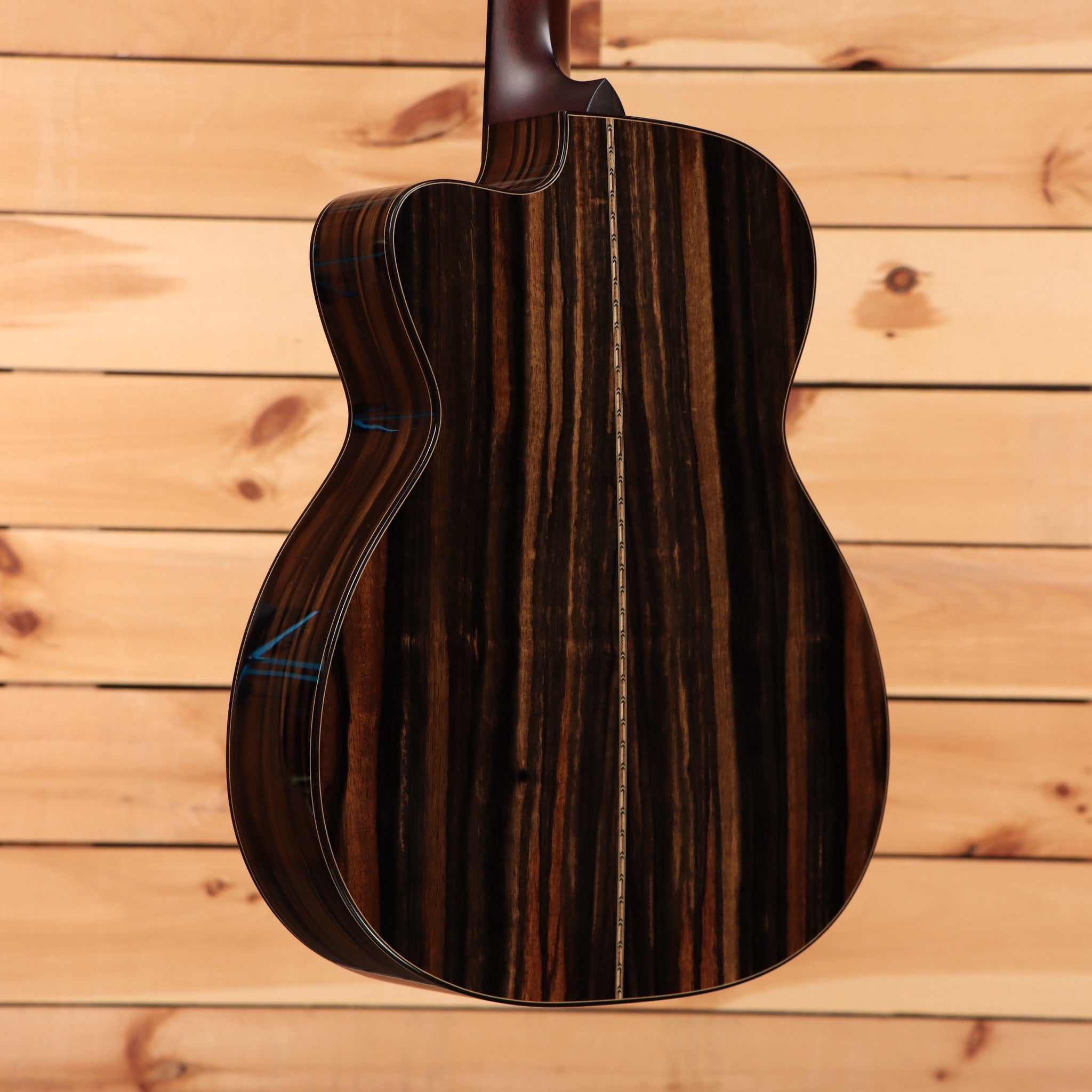 Bourgeois Touchstone Soloist OMC acoustic guitar natural finish with striped rosewood back and sides