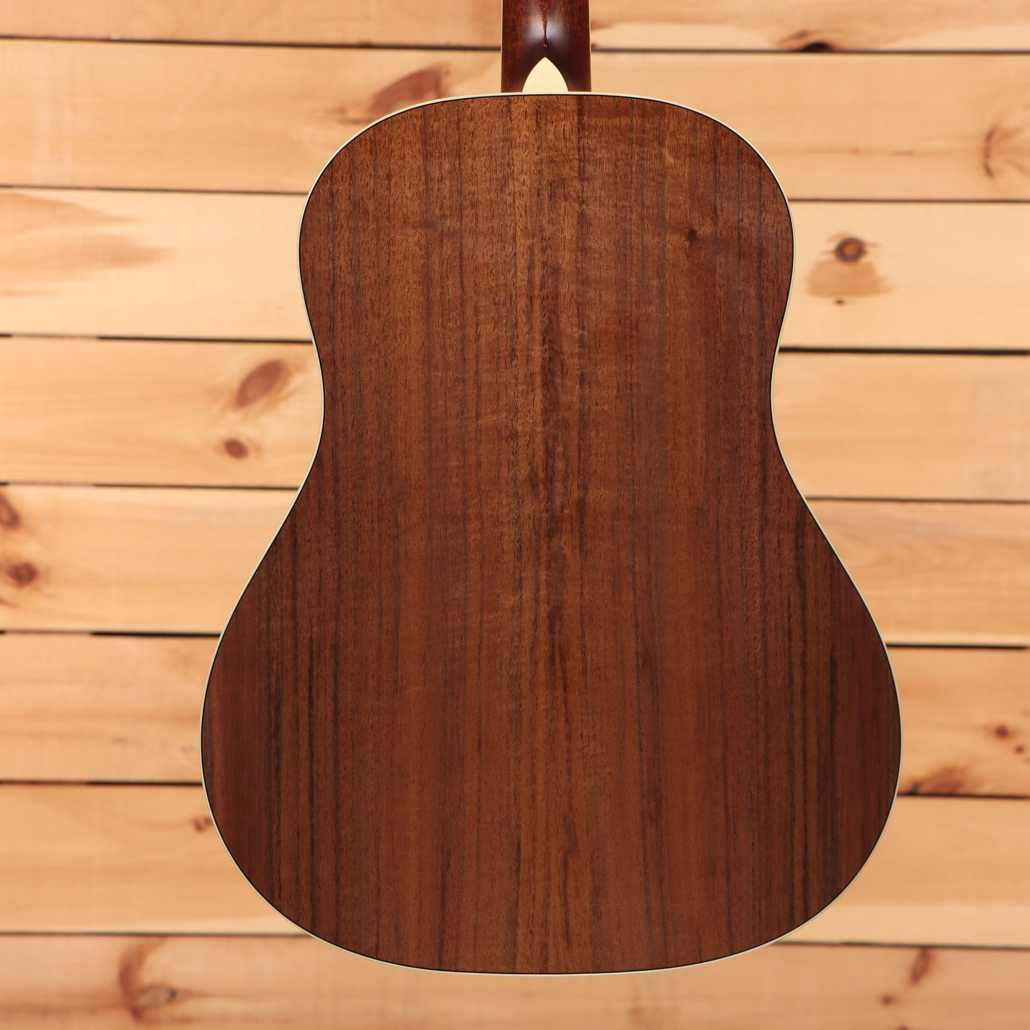 Bourgeois Limited Touchstone Luke Bryan dreadnought acoustic guitar sunburst finish with rosewood back and sides