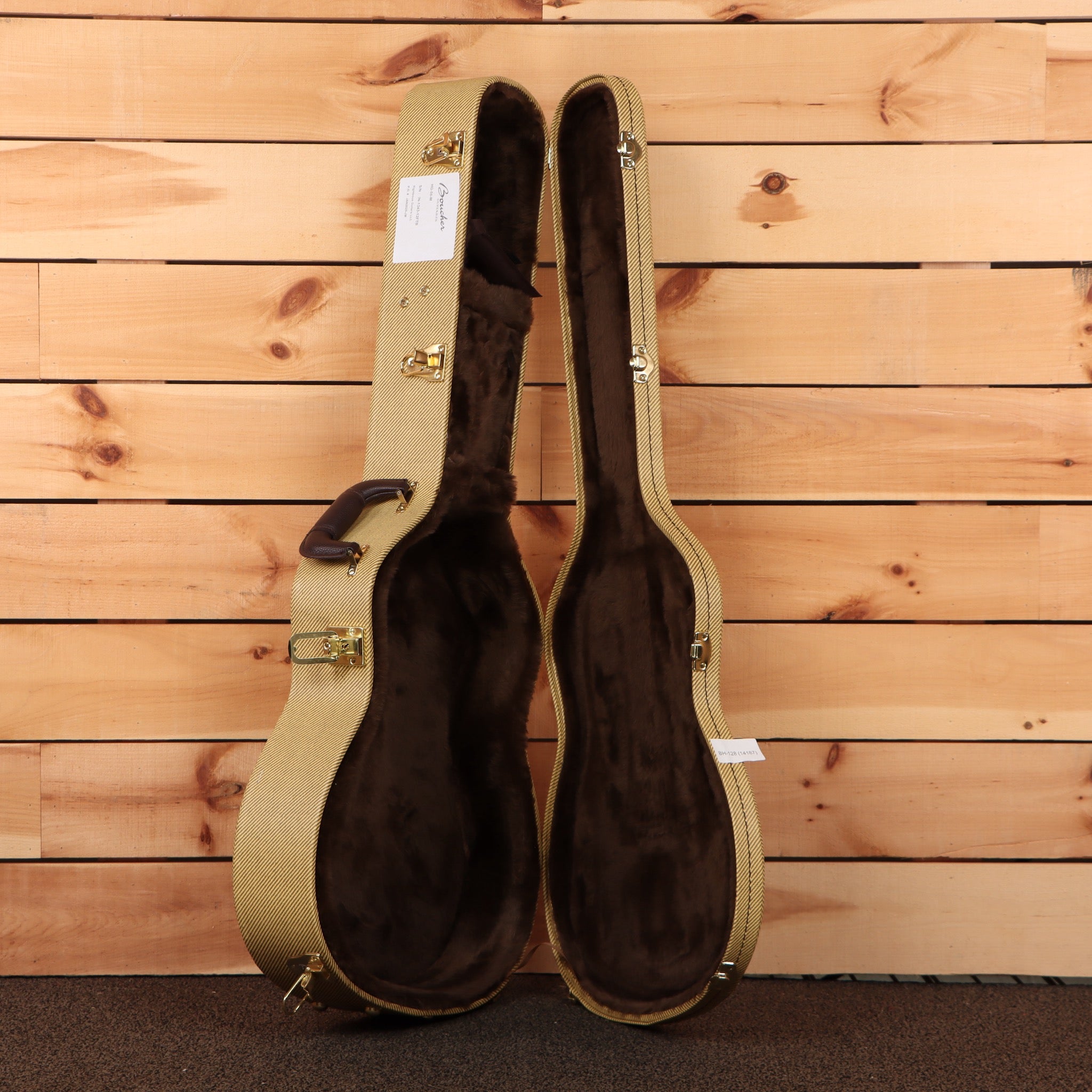 Boucher HG56M classical guitar natural finish with black interior case