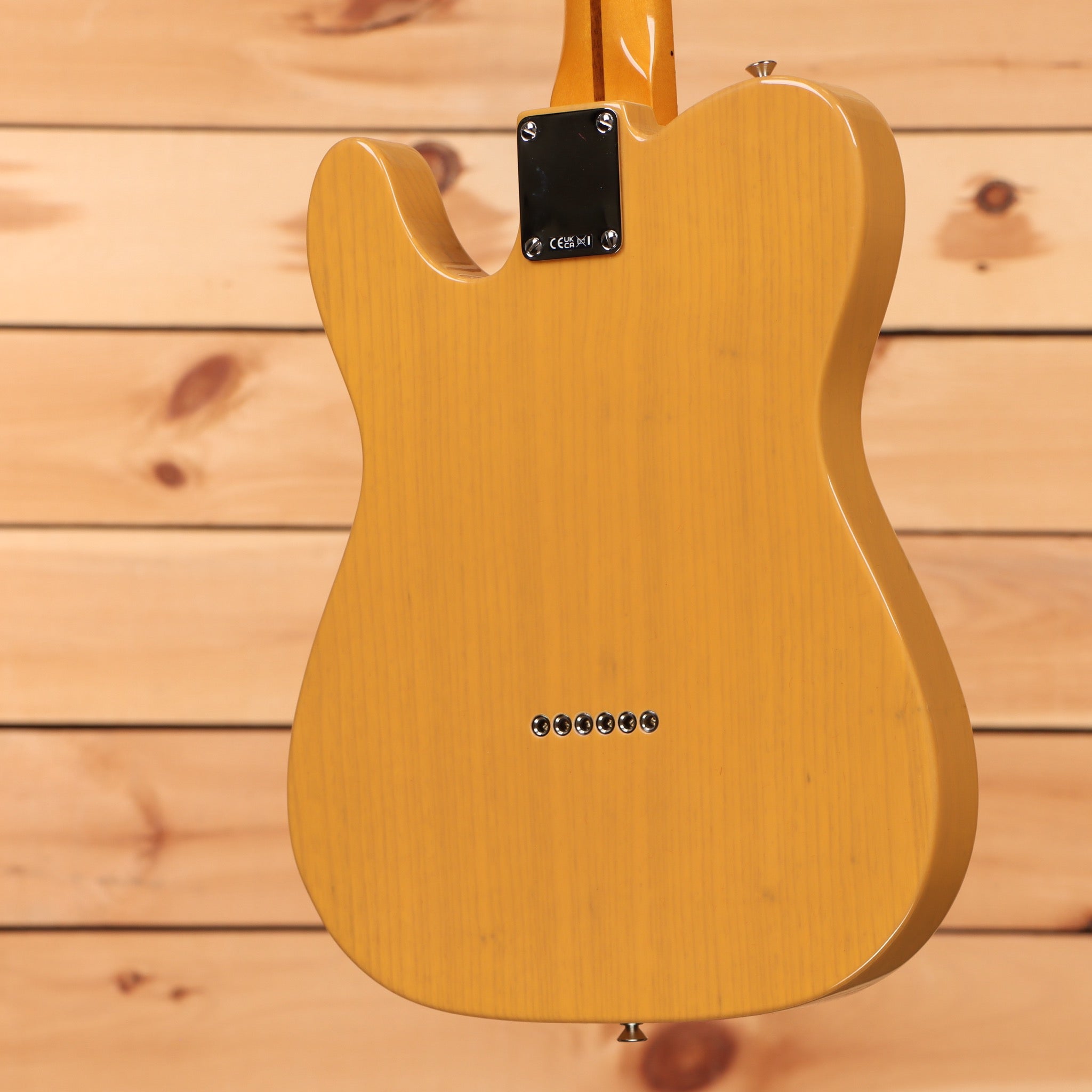Fender American Vintage II 1951 Telecaster electric guitar Butterscotch Blonde with single-coil pickups