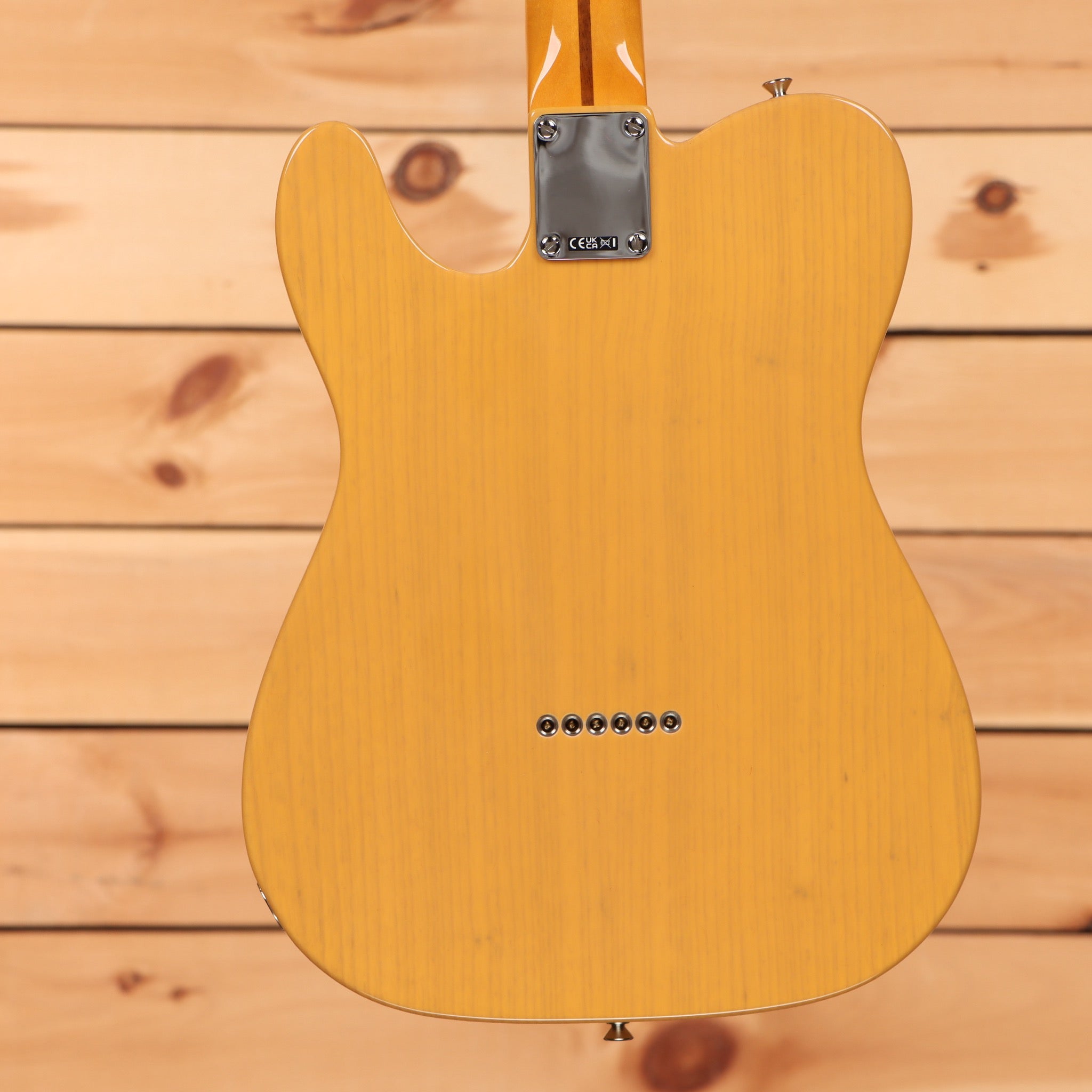 Fender American Vintage II 1951 Telecaster electric guitar Butterscotch Blonde with single-coil pickups
