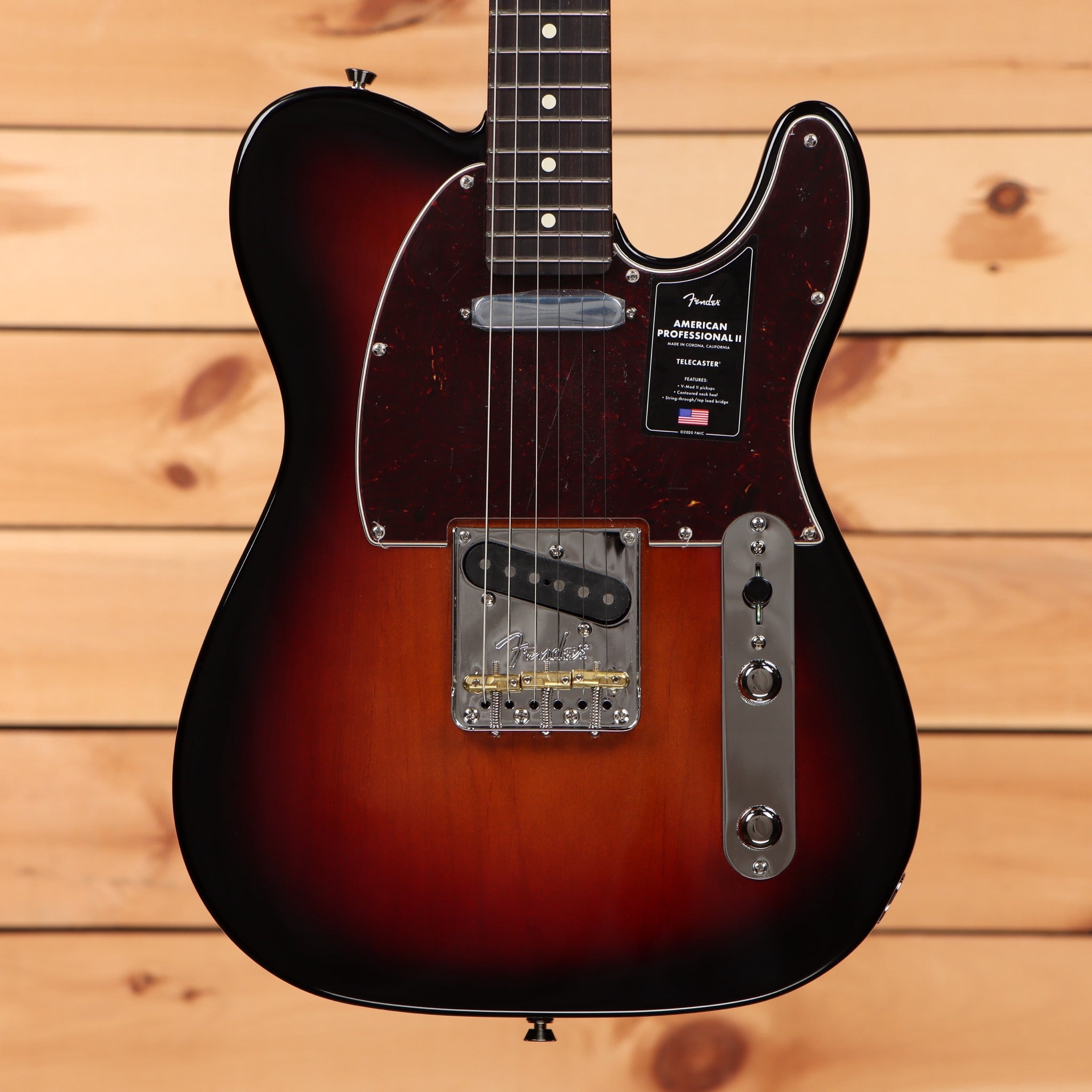 Fender American Professional II Telecaster electric guitar 3-Color Sunburst with single-coil pickups