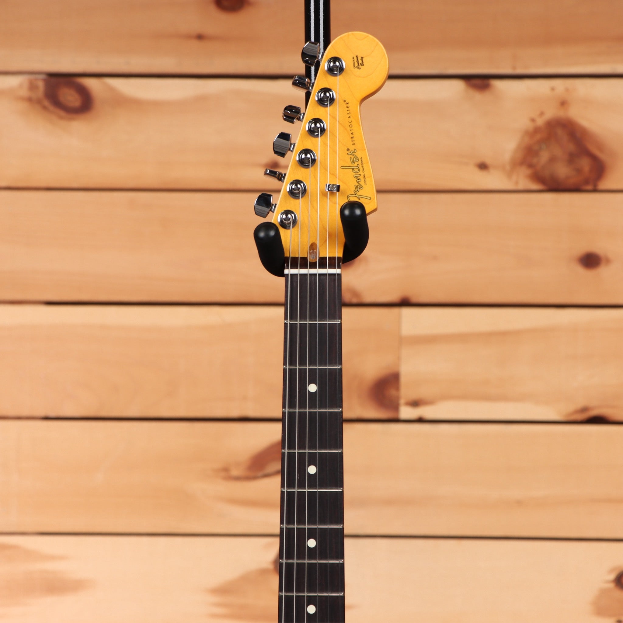 Fender American Professional II Stratocaster electric guitar Olympic White with single-coil pickups and maple neck