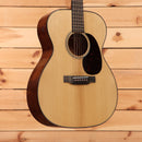 Martin 00-18 Modern Deluxe dreadnought acoustic guitar natural finish with rosewood back and sides