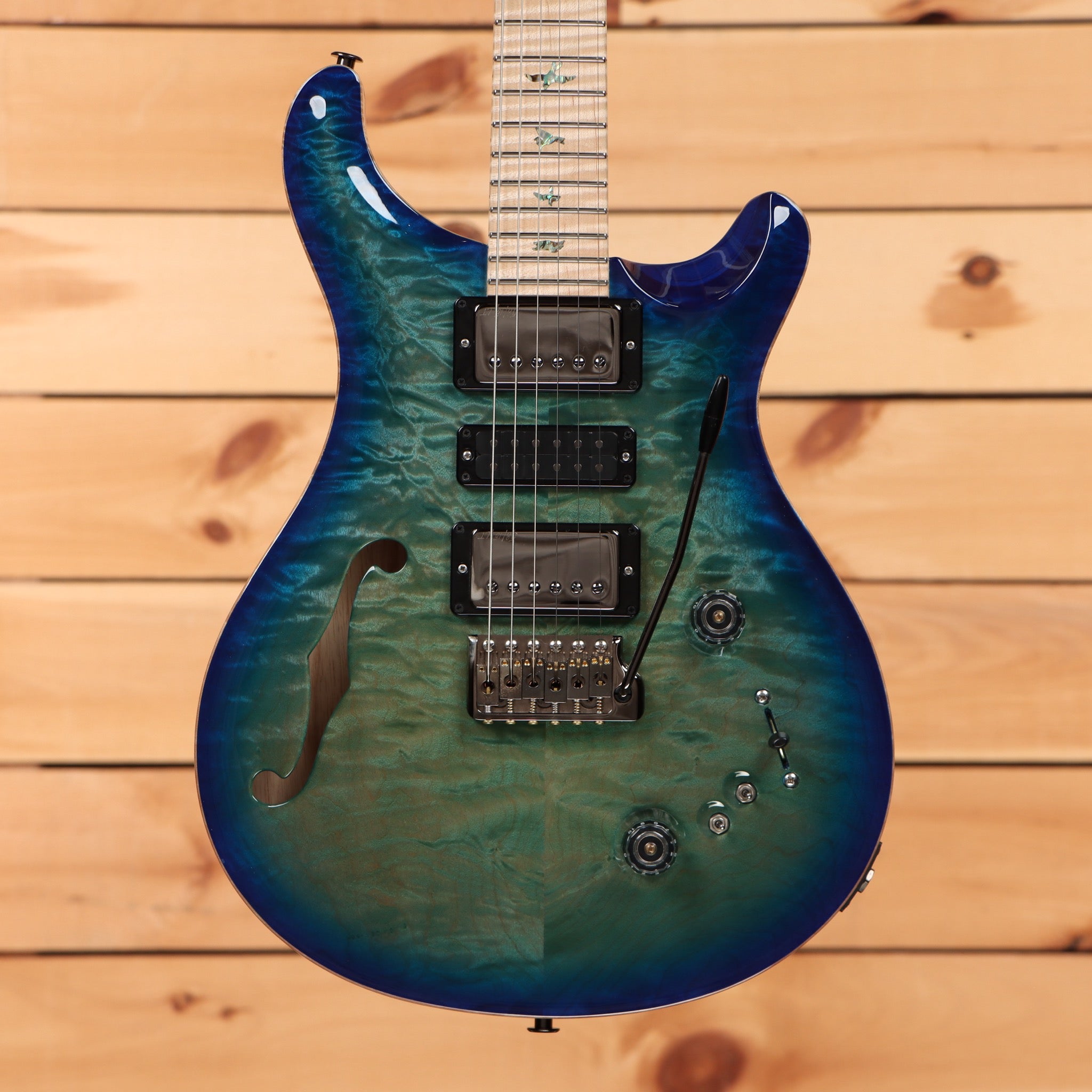 Pre-owned Paul Reed Smith Special semi-hollow electric guitar Makena Blue with dual humbuckers