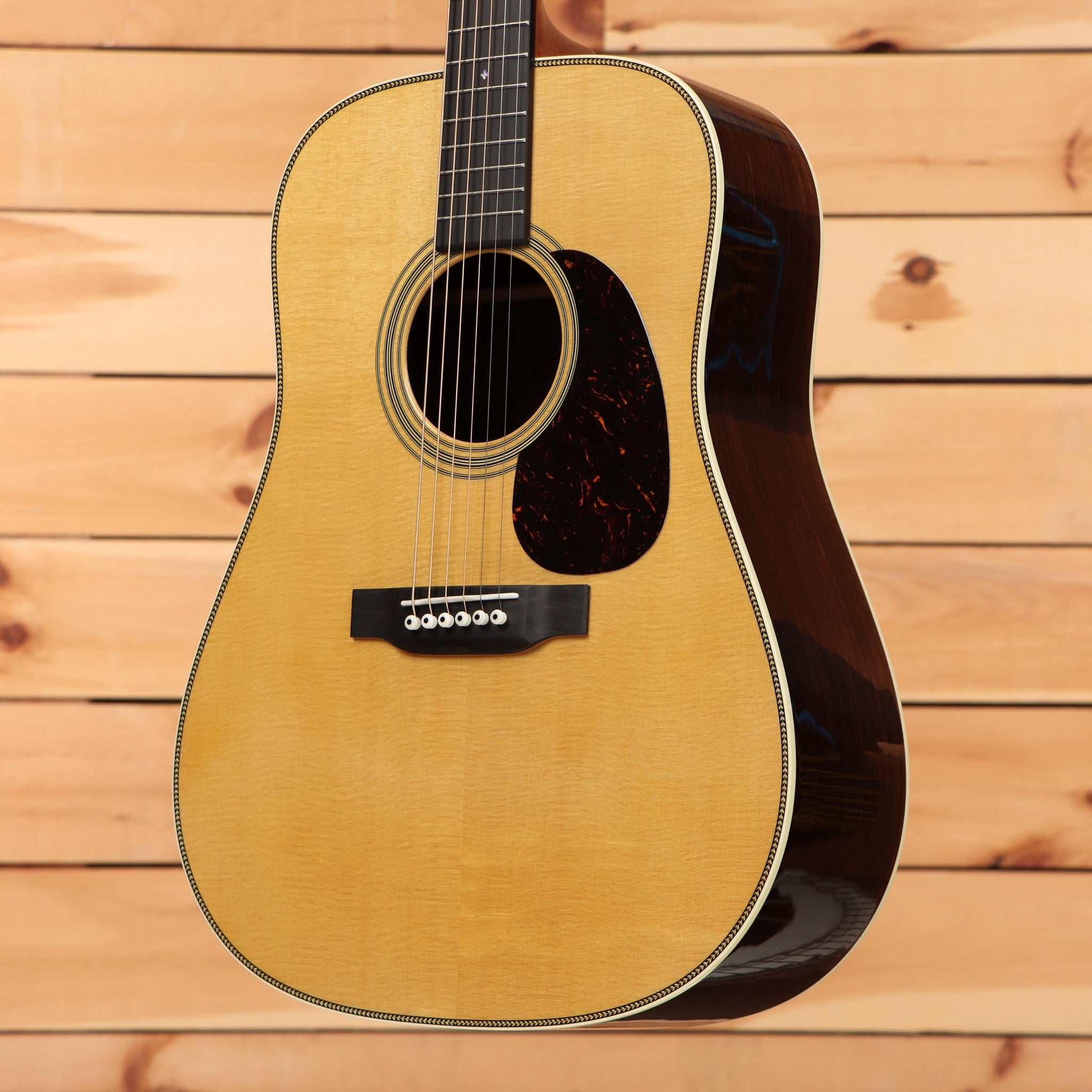 Martin D-28 Billy Strings dreadnought acoustic guitar natural finish with tortoiseshell pickguard