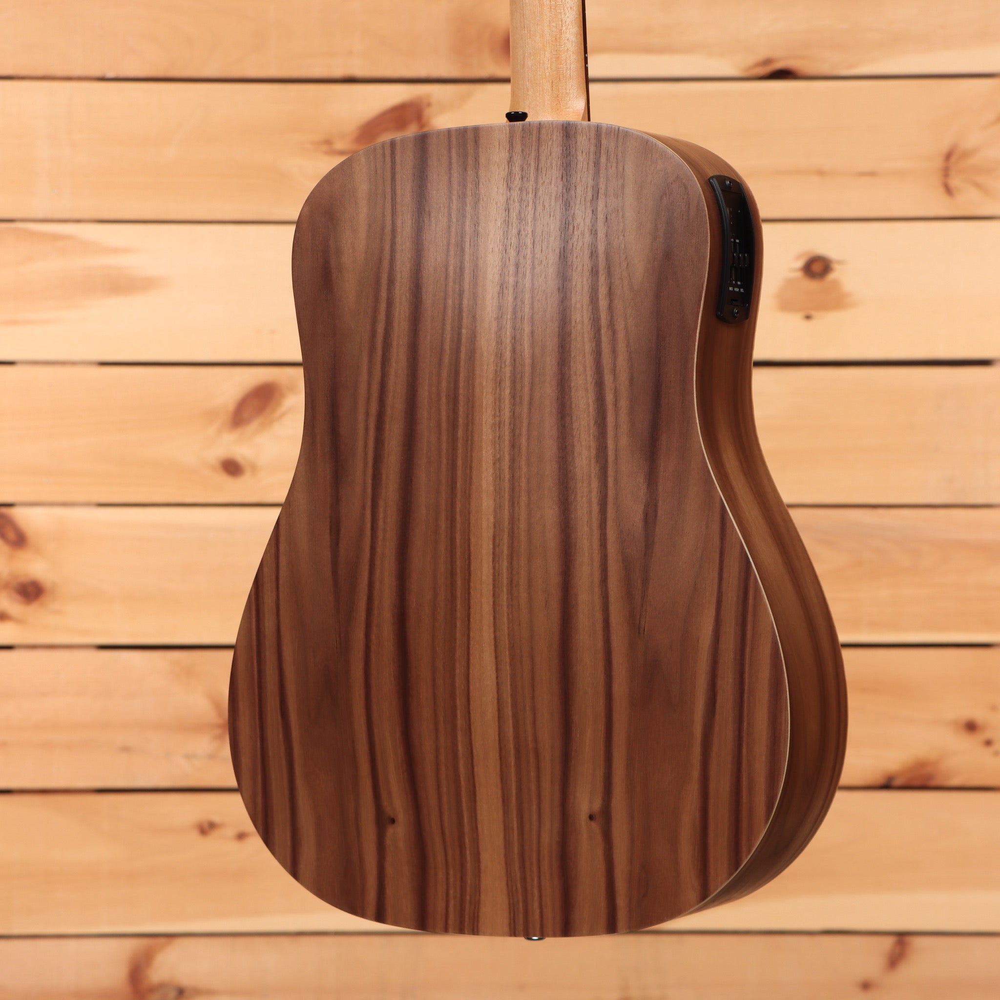 Taylor BBTE dreadnought acoustic guitar natural finish walnut back and sides