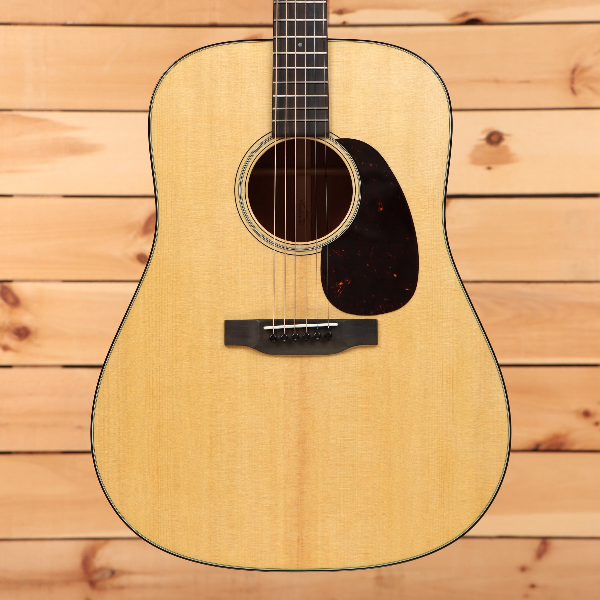 Martin Super D18 dreadnought acoustic guitar aging toner finish with tortoiseshell pickguard