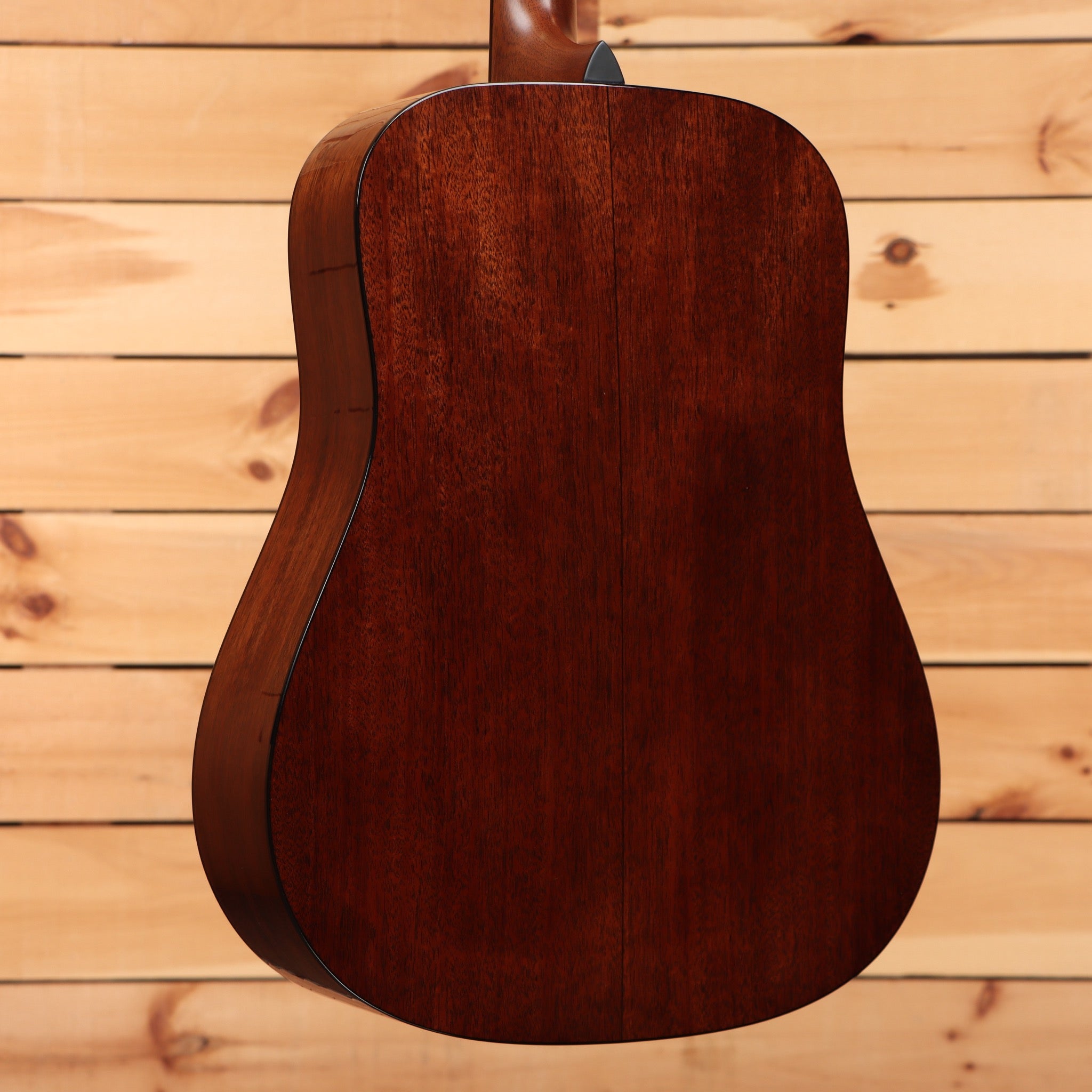 Martin Super D18 dreadnought acoustic guitar Aging Toner finish with rosewood back and sides