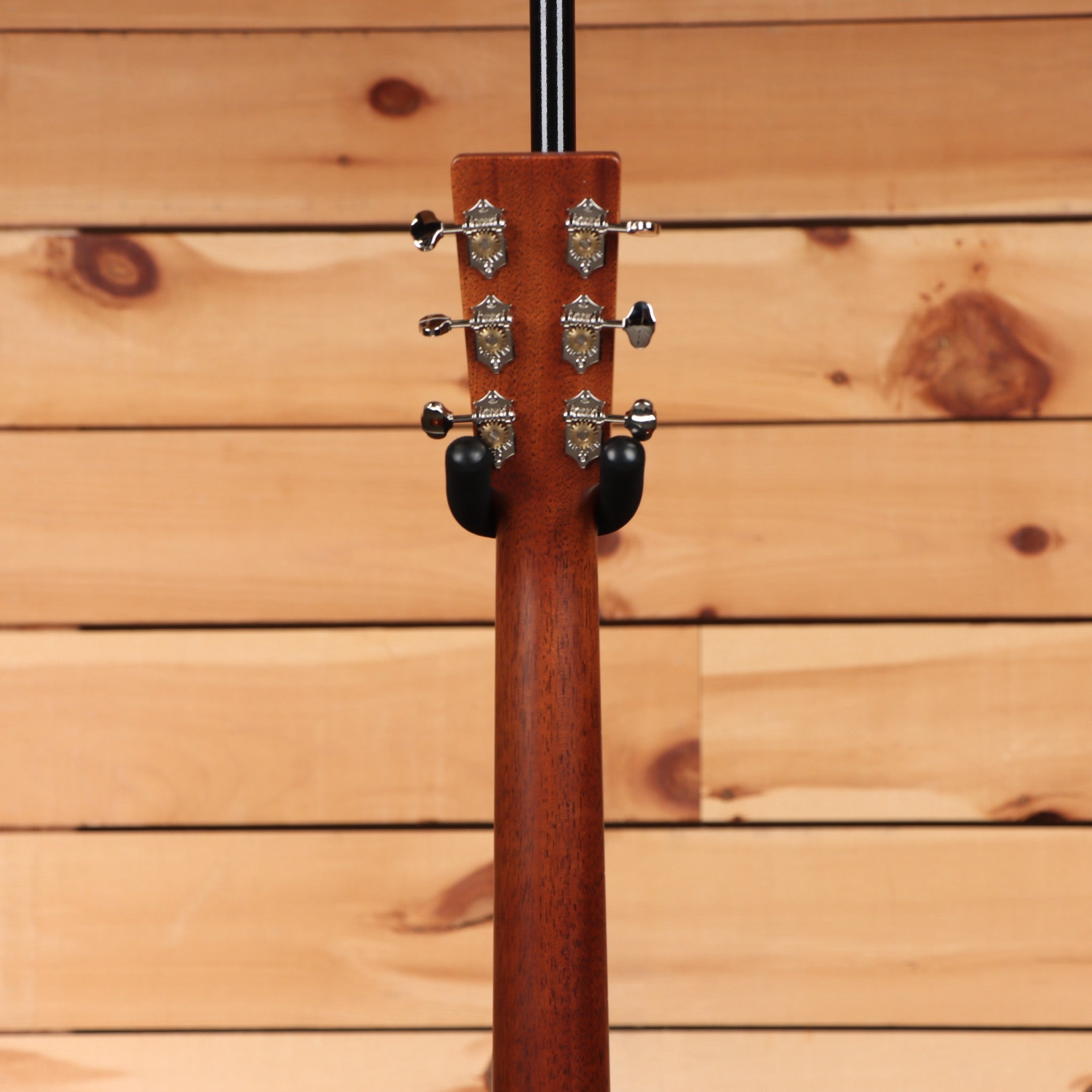 Martin Super D18 dreadnought acoustic guitar aging toner finish with chrome tuning machines