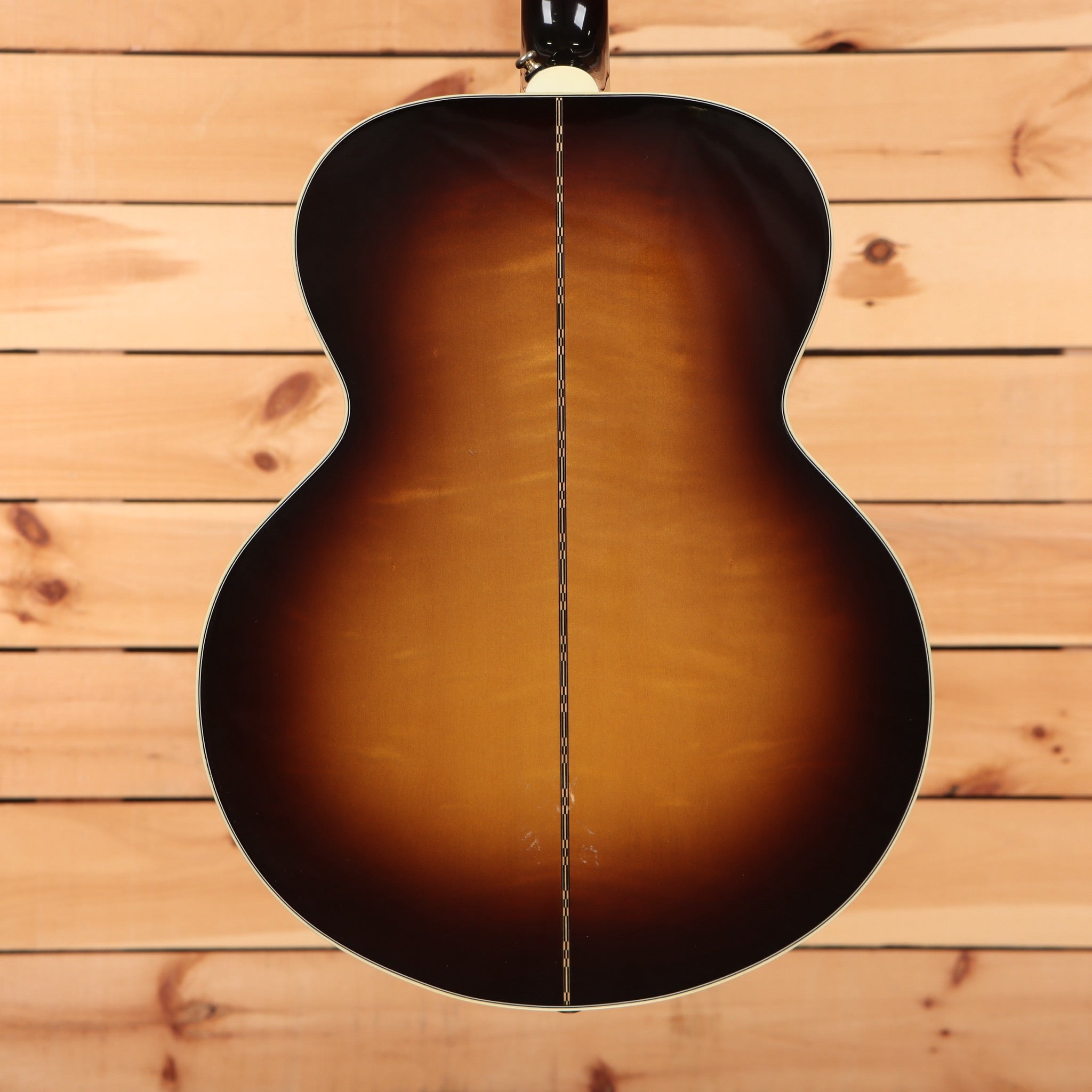 Gibson SJ-200 Standard jumbo acoustic guitar Sunburst with two-piece maple back and binding