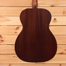 Martin 000-10E Retro acoustic-electric guitar Natural with solid sapele back and sides