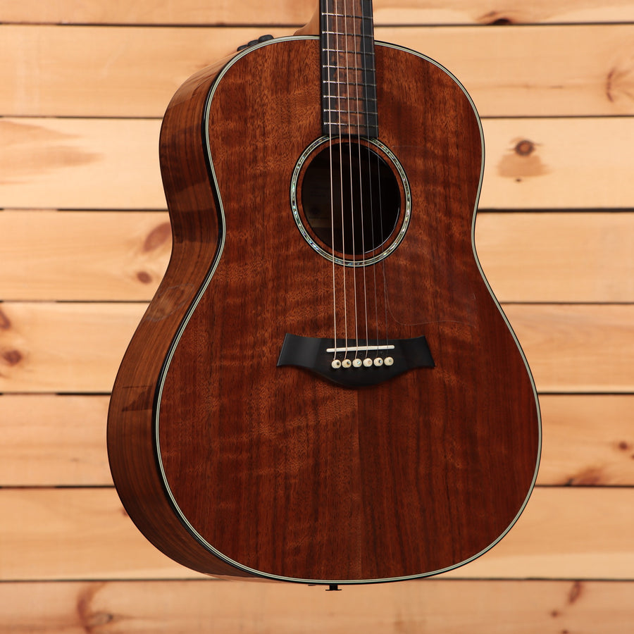 Taylor Custom Grand Pacific dreadnought acoustic guitar Natural finish with figured mahogany top and body binding