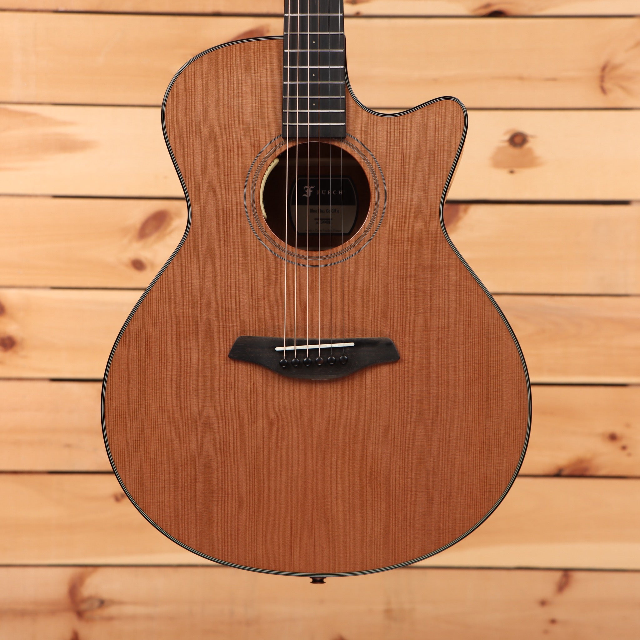 Furch Blue Plus Gc-CMa Anthem acoustic-electric guitar Natural with cedar top cutaway and ebony fretboard