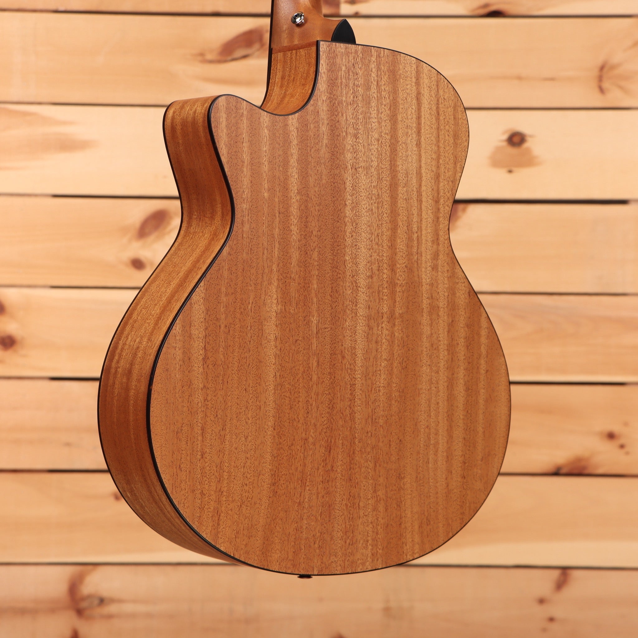 Furch Blue Plus Gc-CMa Anthem acoustic-electric Grand Auditorium guitar Natural with mahogany back and cutaway
