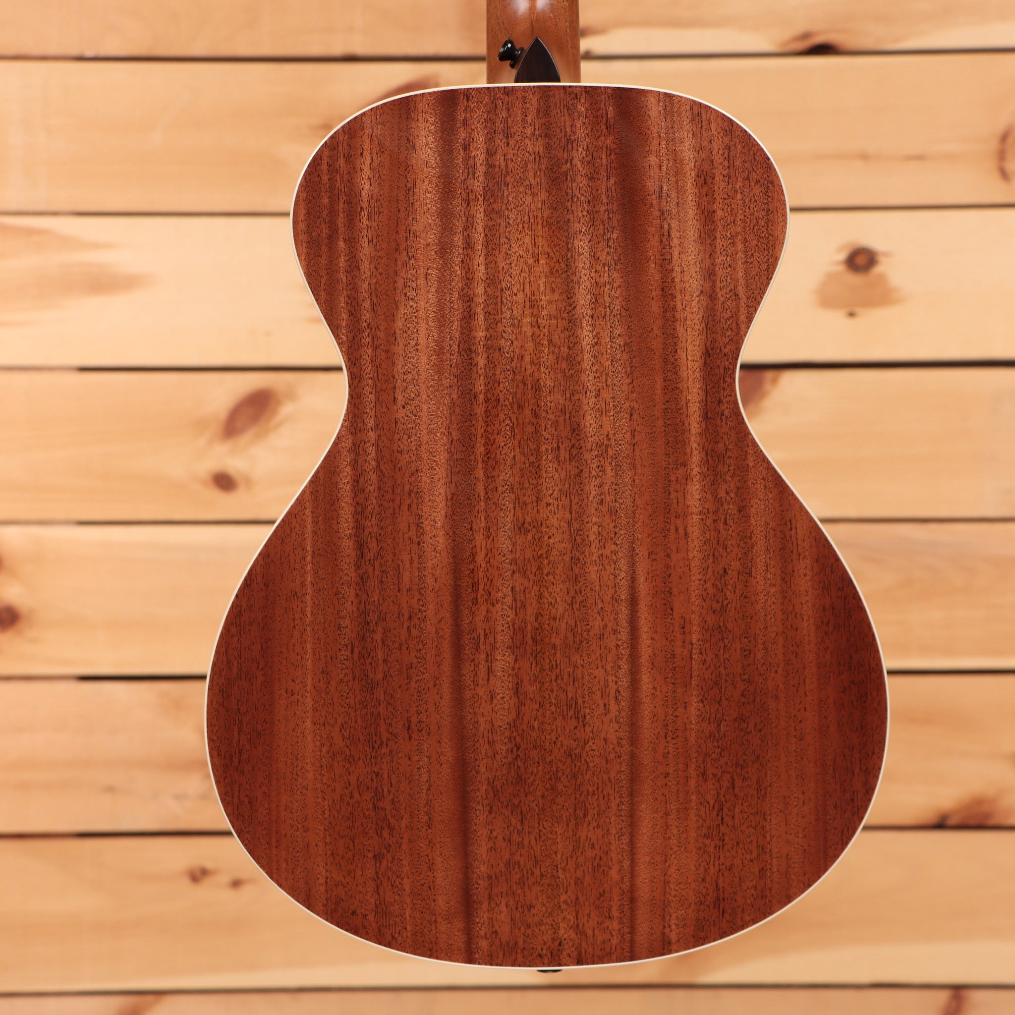 Taylor Gold Label 512e acoustic-electric guitar Natural with solid mahogany back and cream binding