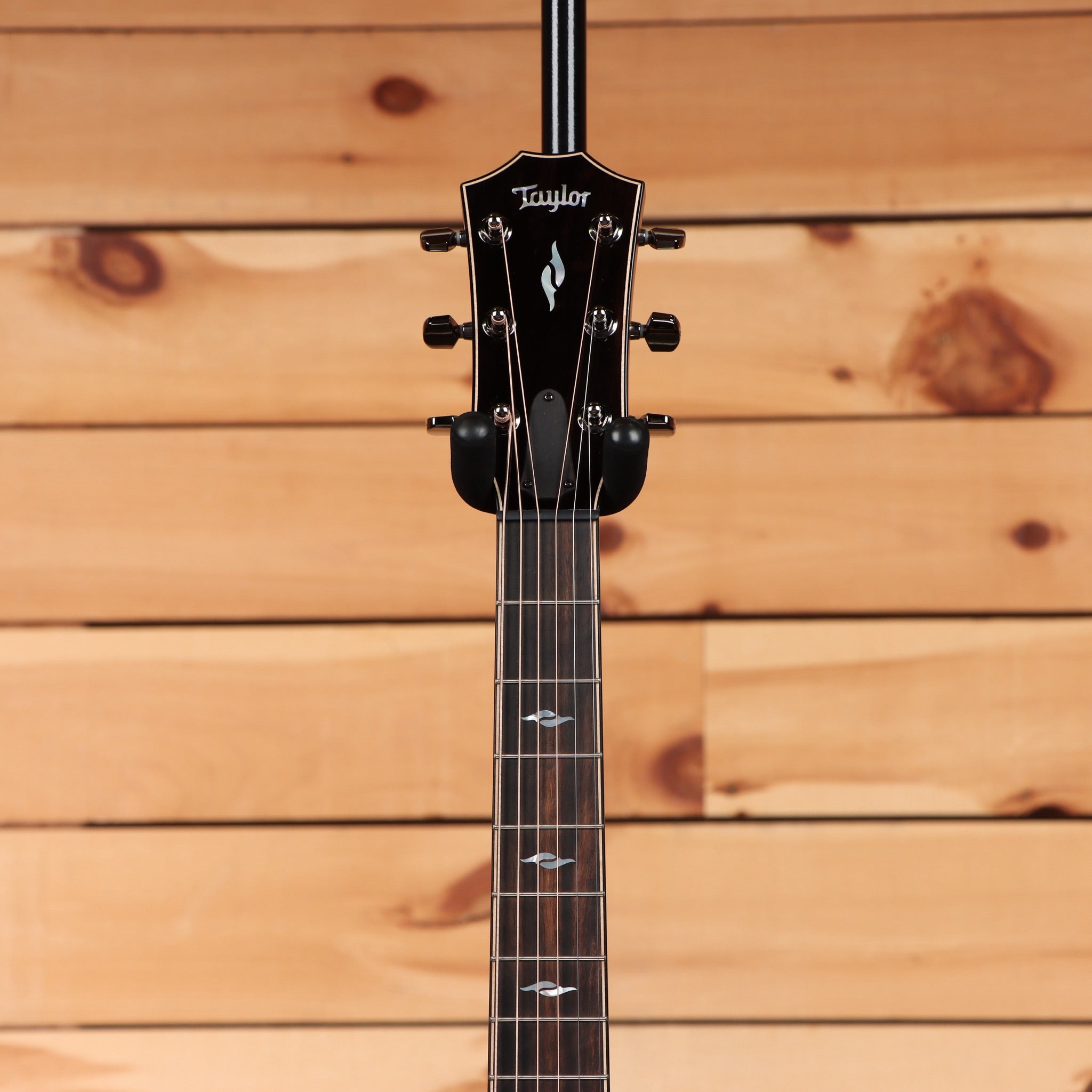 Taylor 814ce Next Generation acoustic-electric guitar Natural with ebony fretboard and seagull fret inlays