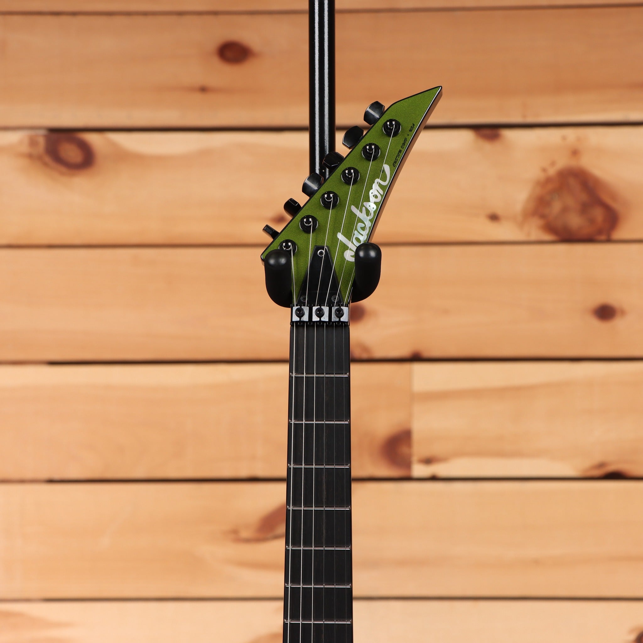 Jackson Righteous Run Custom Soloist electric guitar Green to Gold Shift with ebony fretboard and locking nut