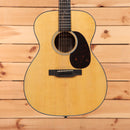 Martin 000-12E Retro acoustic-electric guitar Aging Toner spruce top with tortoise pickguard and ebony fretboard