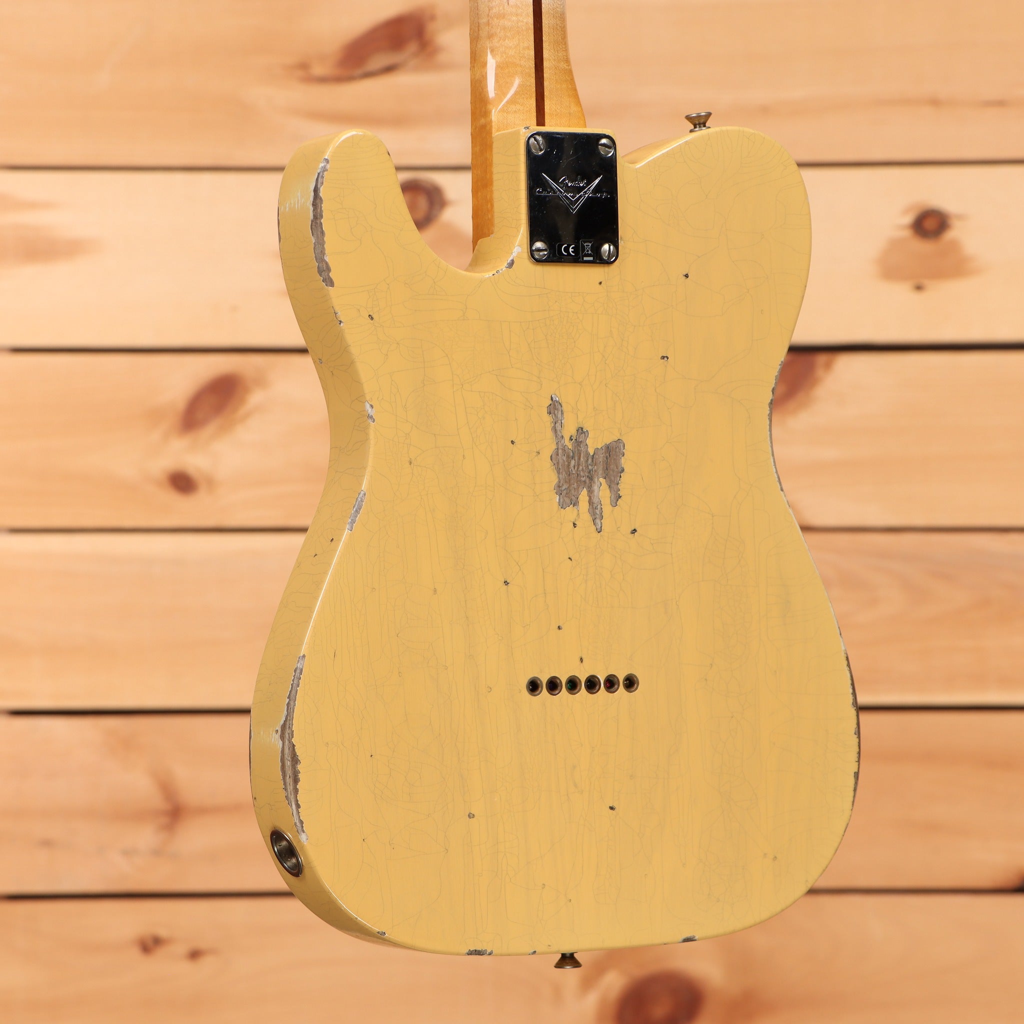 Fender Custom Shop '52 Telecaster Relic electric guitar Aged Nocaster Blonde with heavy relic finish and maple neck