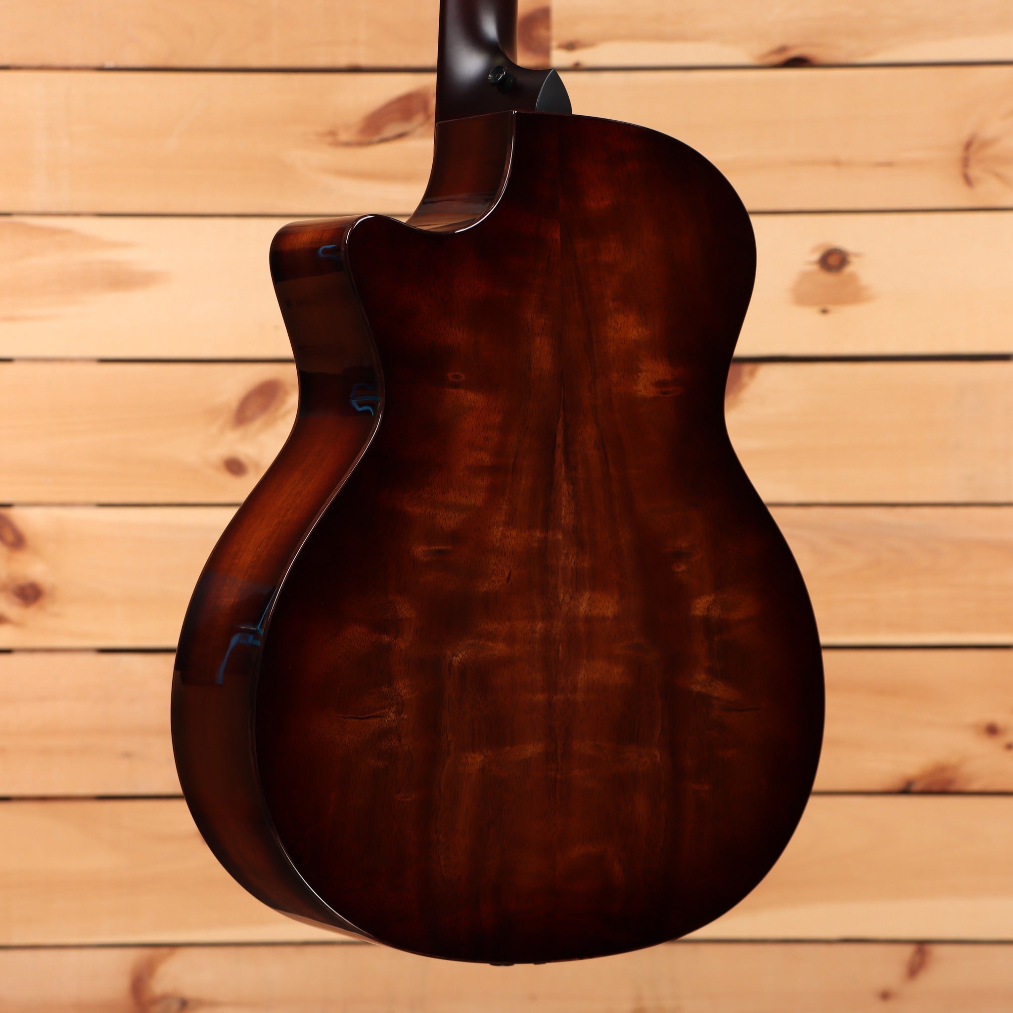 Taylor Next Generation K24ce Special Edition - Shaded Edgeburst