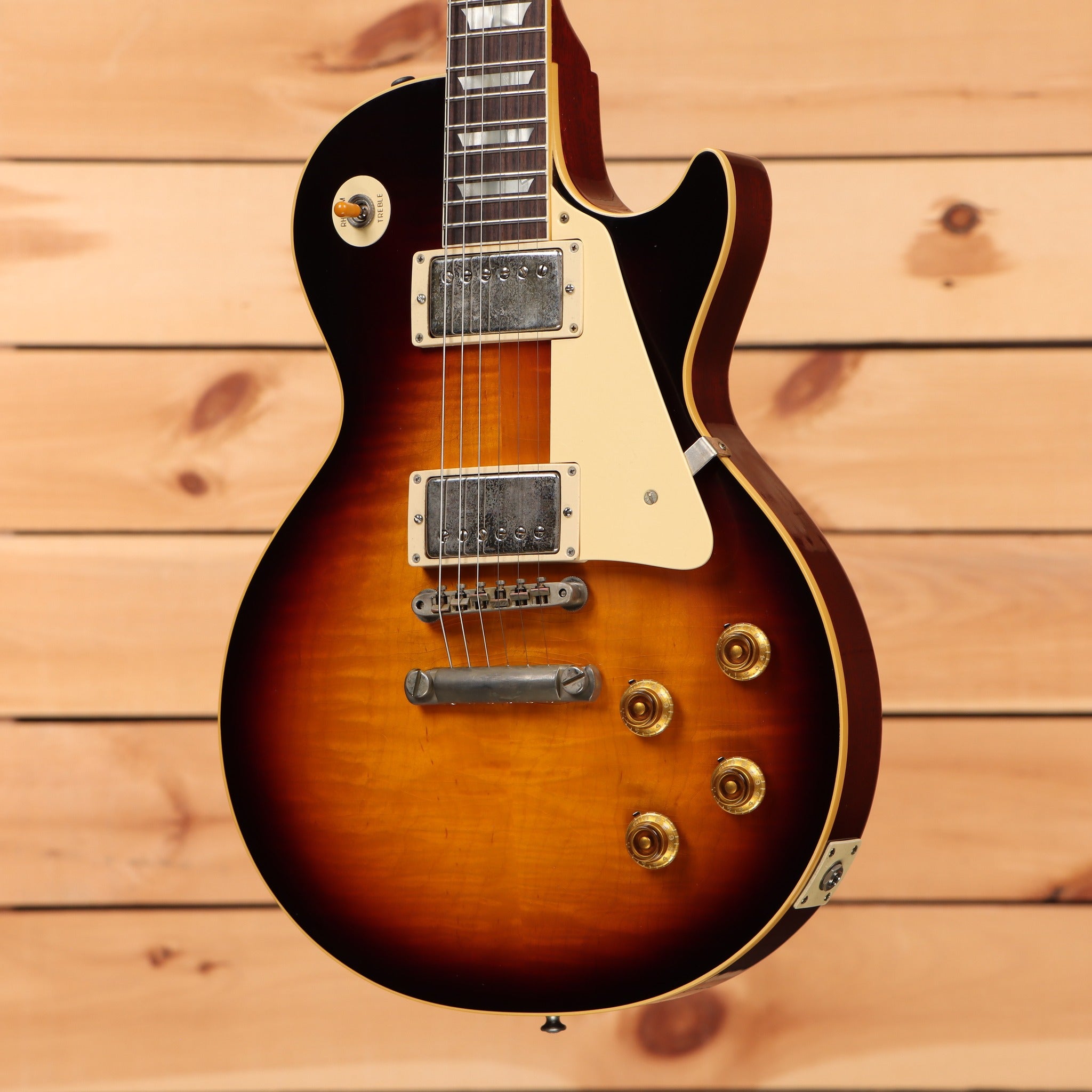 Gibson 1959 Les Paul Standard Reissue Ultra Light Aged Southern Fade electric guitar with flamed maple top and dual humbucker