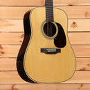 Martin D-28 Billy Strings dreadnought acoustic guitar Natural with herringbone body binding and tortoise pickguard