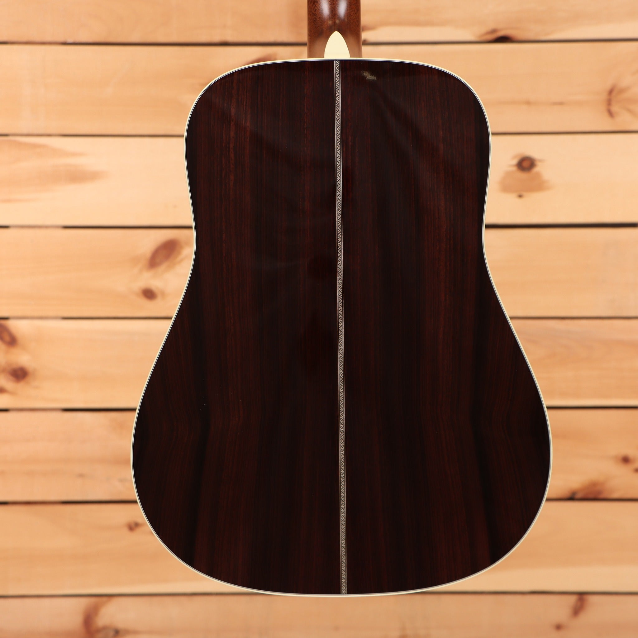 Martin D-28 Billy Strings dreadnought acoustic guitar natural with rosewood back featuring decorative center seam inlay