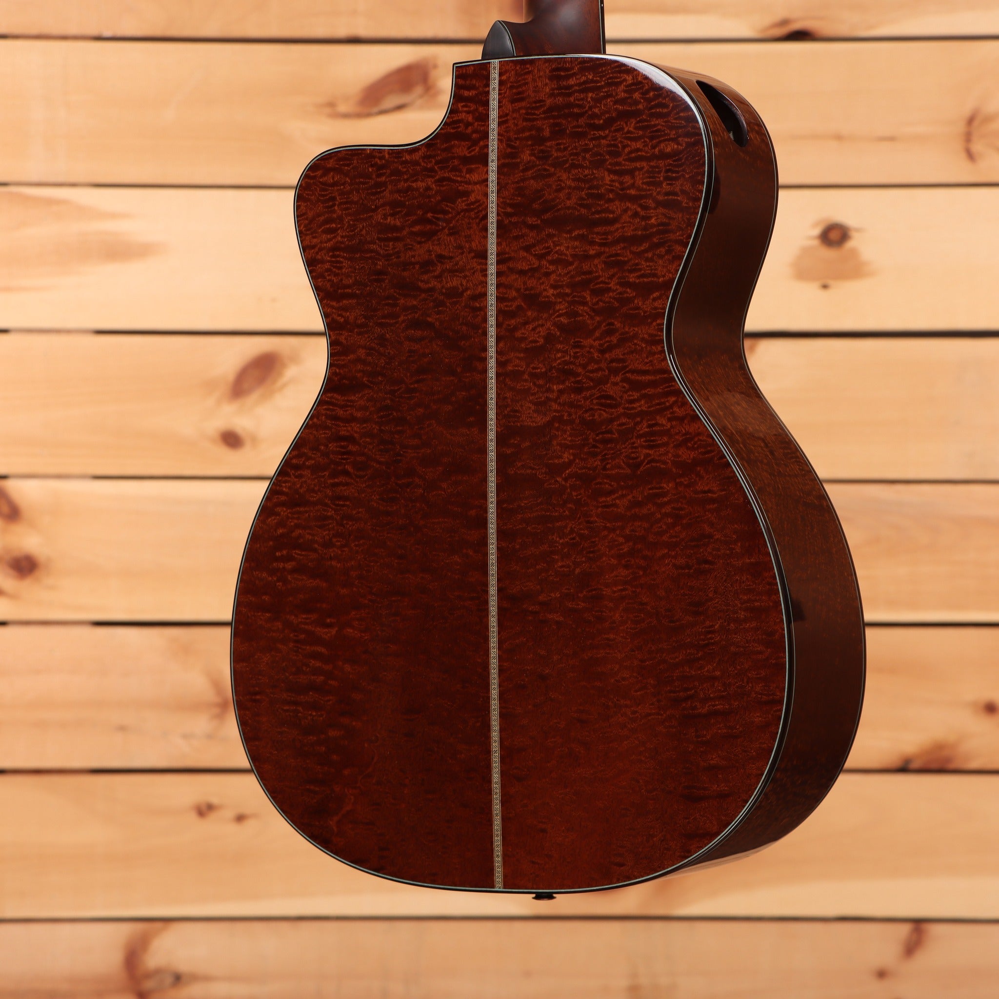 Eastman L-OMCE-QS acoustic-electric OM guitar Natural finish with quilted sapele back cutaway and decorative center seam inla