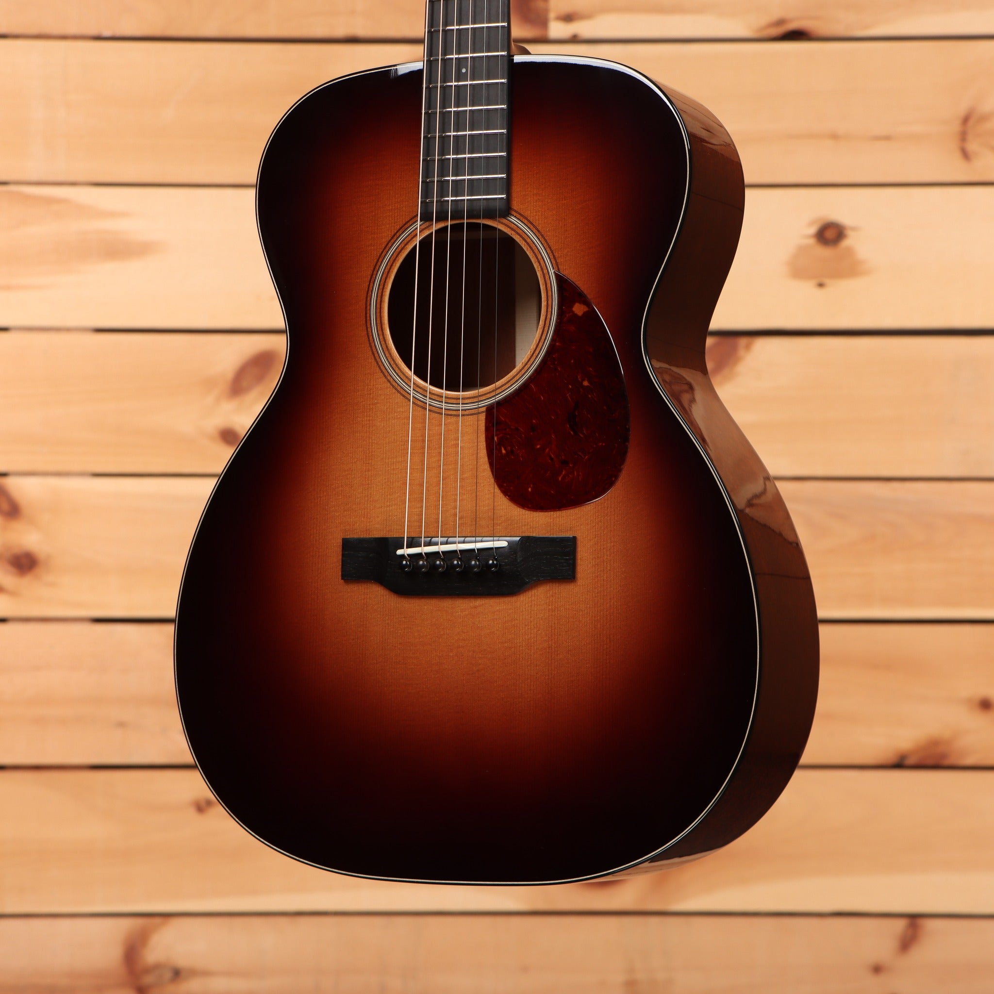 Bourgeois Country Boy TS acoustic guitar Sunburst finish with tortoiseshell pickguard and ebony fretboard