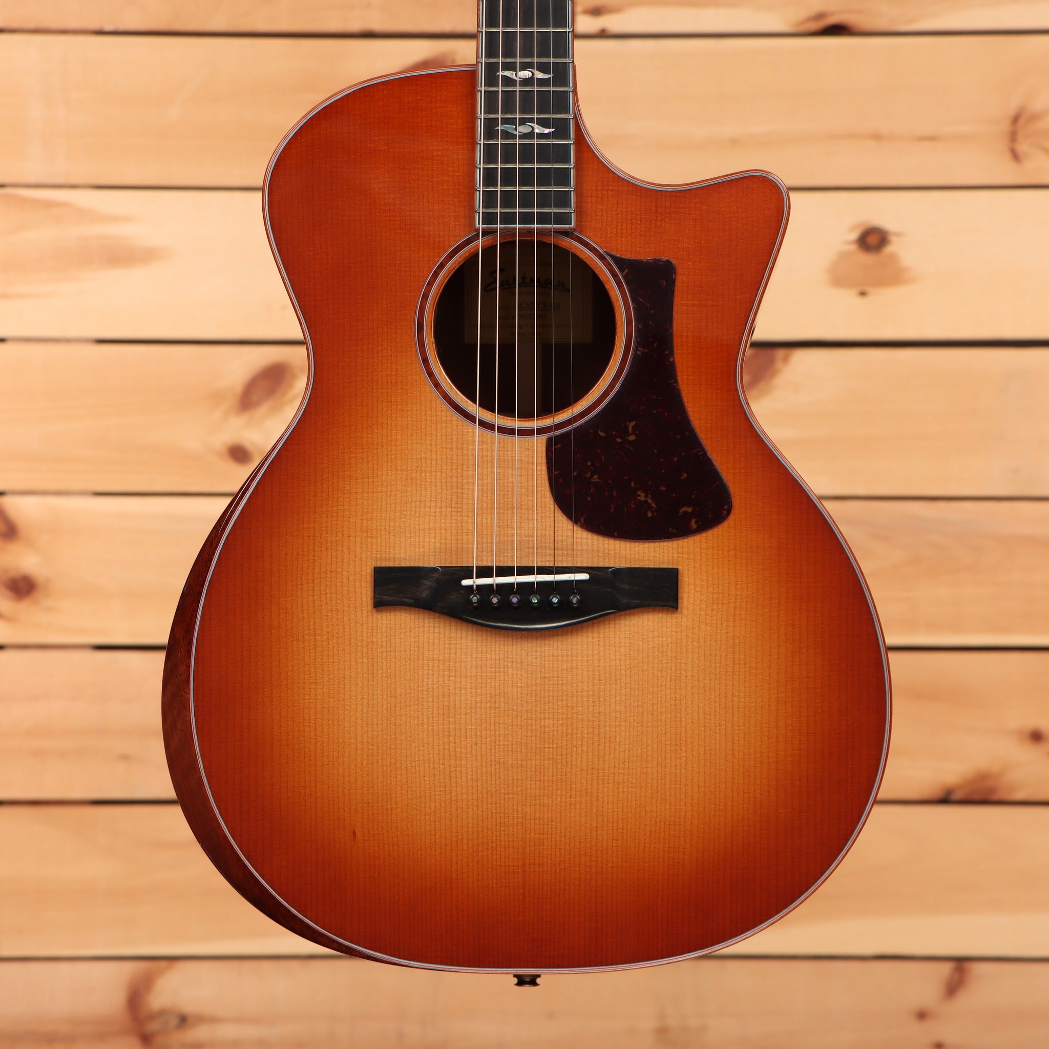 Eastman AC522CE-GB acoustic-electric guitar Goldburst finish with venetian cutaway and tortoiseshell pickguard