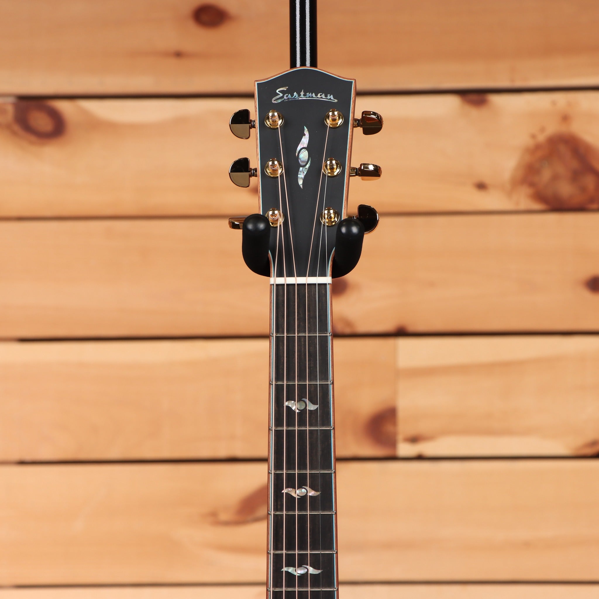 Eastman AC522CE-GB acoustic-electric guitar Goldburst with gold tuners and abalone headstock inlay on ebony fretboard