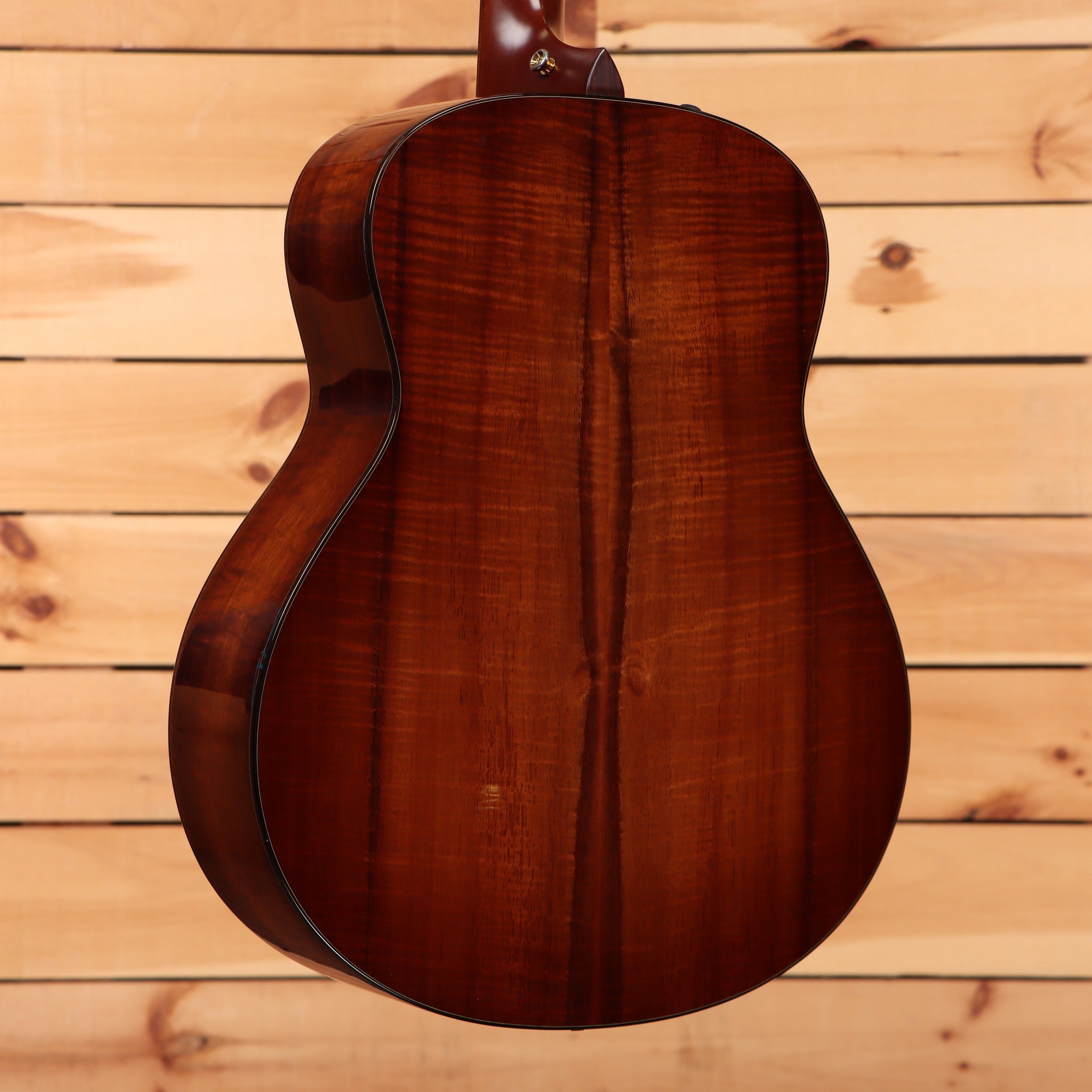 Taylor K28e acoustic-electric dreadnought guitar Shaded Edgeburst with figured koa back and sides