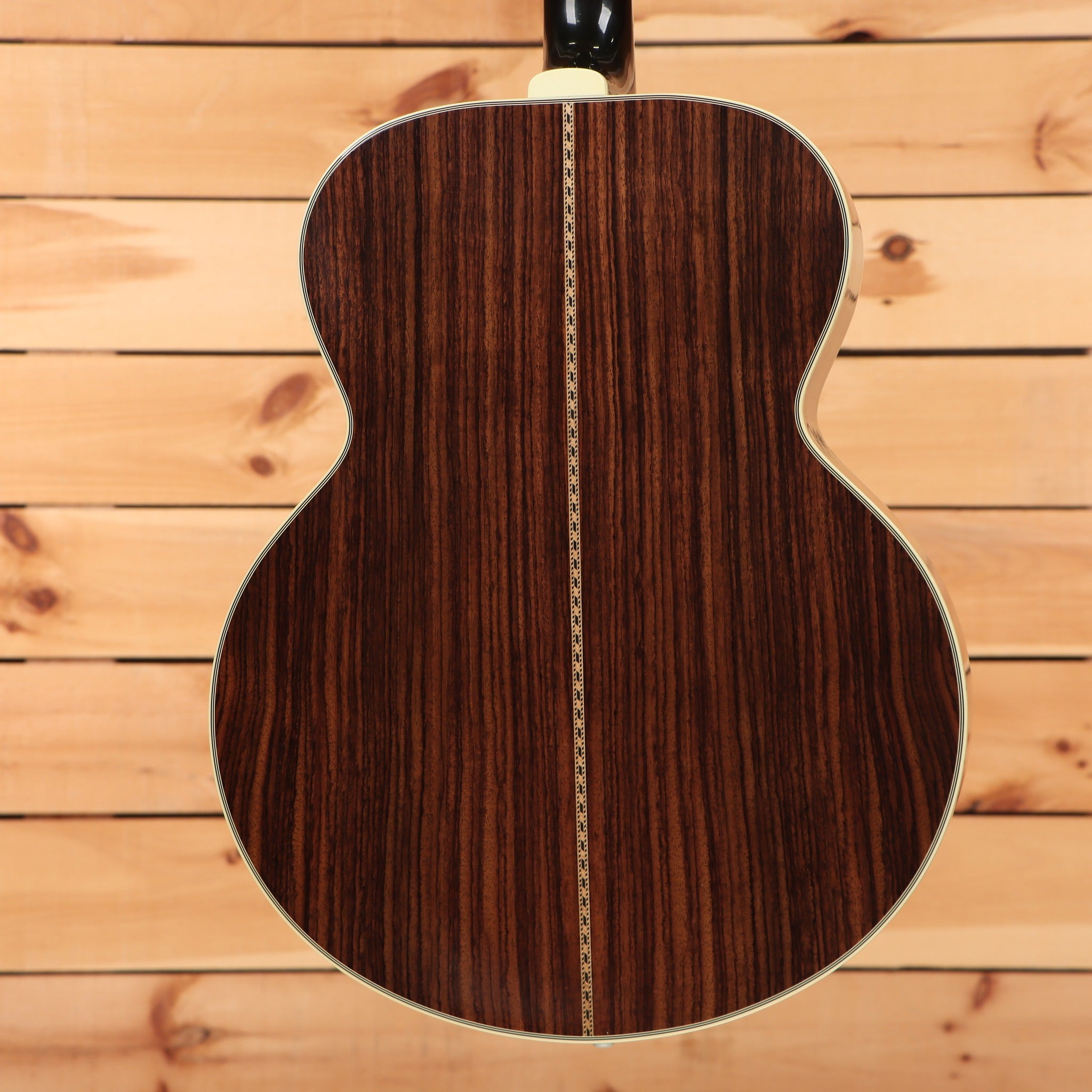 Gibson Pre-War SJ-200 Rosewood acoustic jumbo guitar Vintage Sunburst with figured rosewood back and herringbone center strip