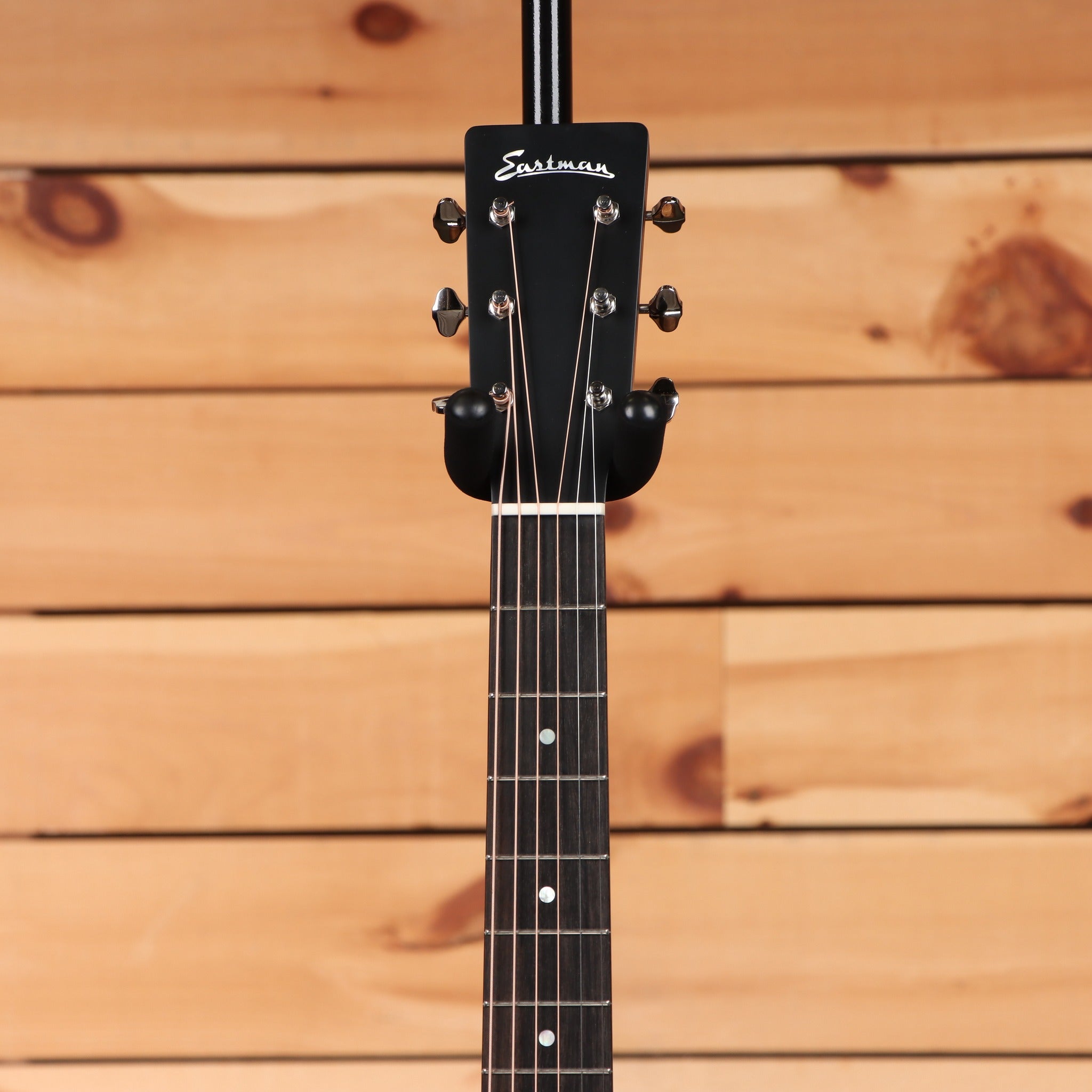 Eastman E3DE dreadnought acoustic guitar Natural finish with dark ebony fretboard and dot inlays