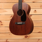 Martin 0-17 acoustic guitar Dark Mahogany all-mahogany top body with black bridge and tortoise pickguard