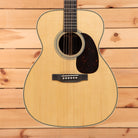 Martin M-28 000 acoustic guitar Aging Toner with herringbone body binding and tortoiseshell pickguard