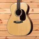Martin M-28 Aging Toner acoustic guitar natural spruce top with tortoiseshell pickguard and herringbone binding