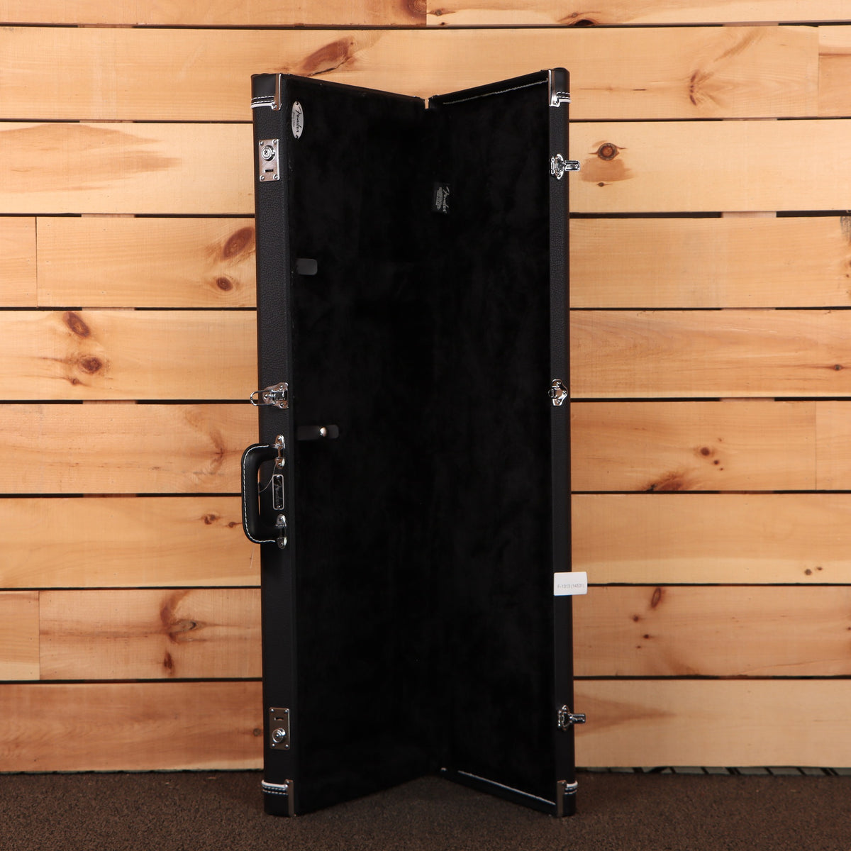 Fender John Osborne Telecaster guitar hard case black with black velvet interior and chrome hardware latches
