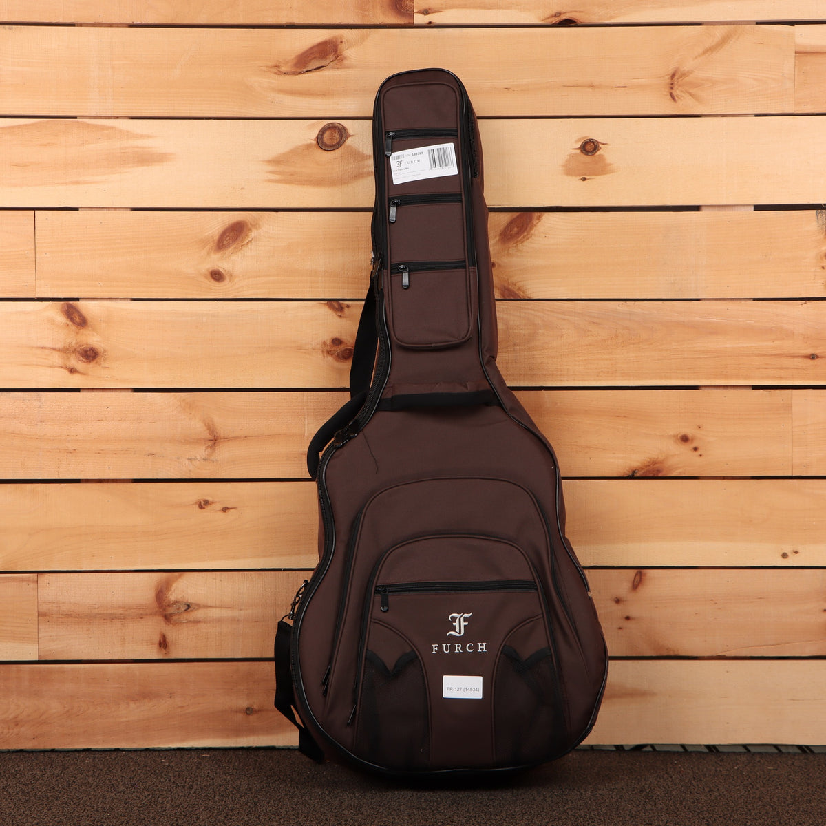 Furch Blue BARc-CMa acoustic guitar gig bag brown padded case with multiple zip pockets and shoulder strap