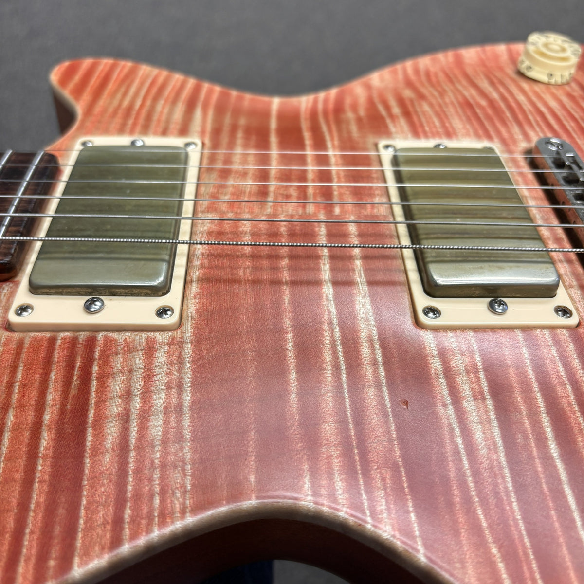 Tom Anderson Bulldog electric guitar Satin Natural Red with flamed maple top and dual humbuckers