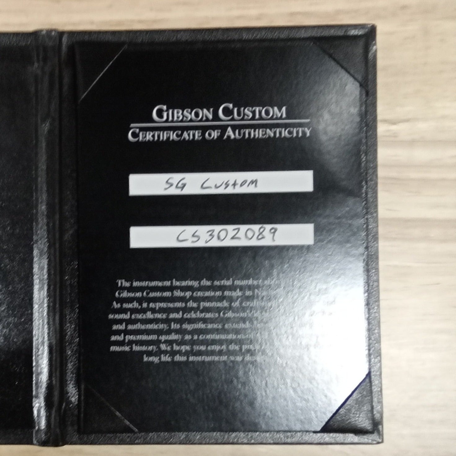 Gibson SG Custom electric guitar ebony finish with Certificate of Authenticity documentation